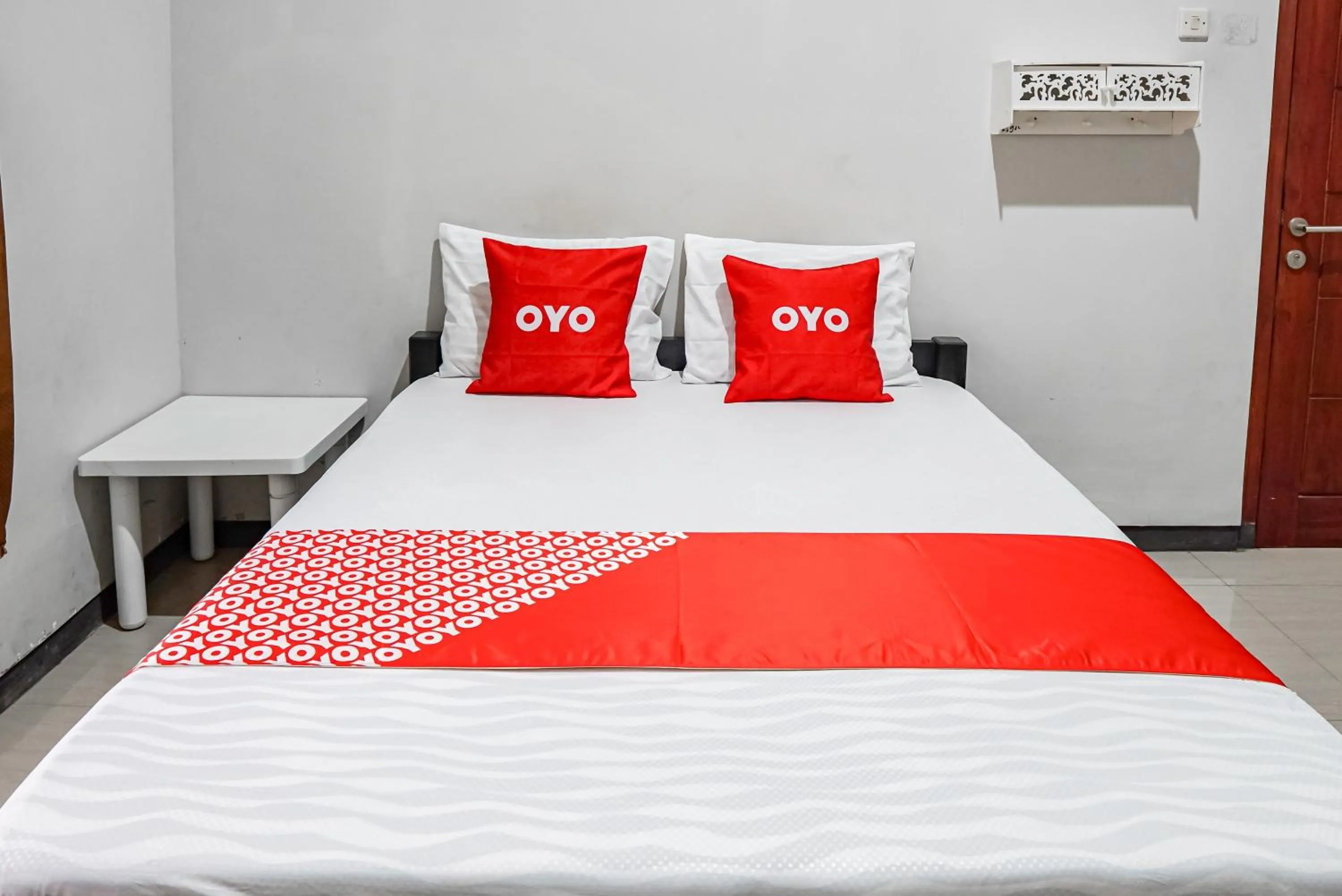 Bedroom, Bed in Hotel O Regina Homestay Syariah