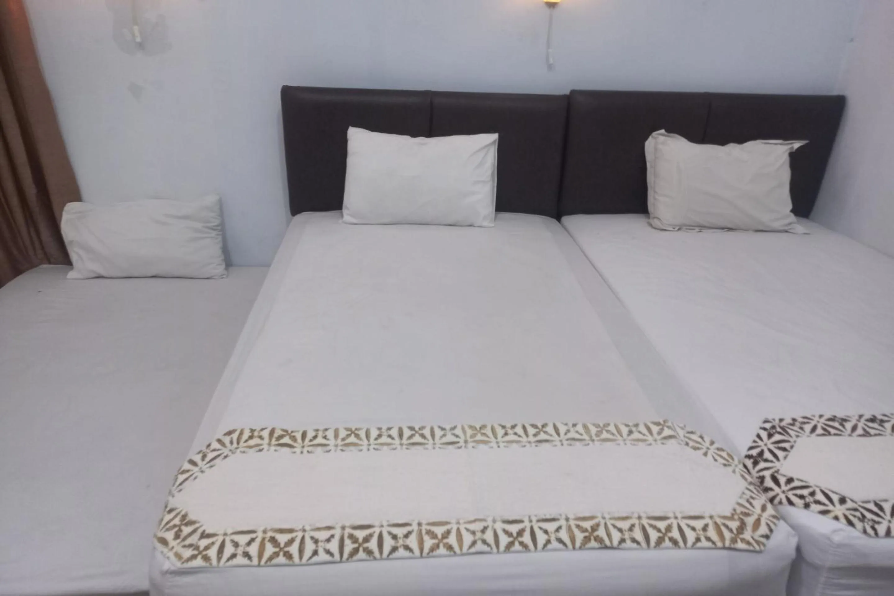 Bedroom, Bed in Capital O 93872 Natura Guest House Syariah Near alun alun kota purwokerto