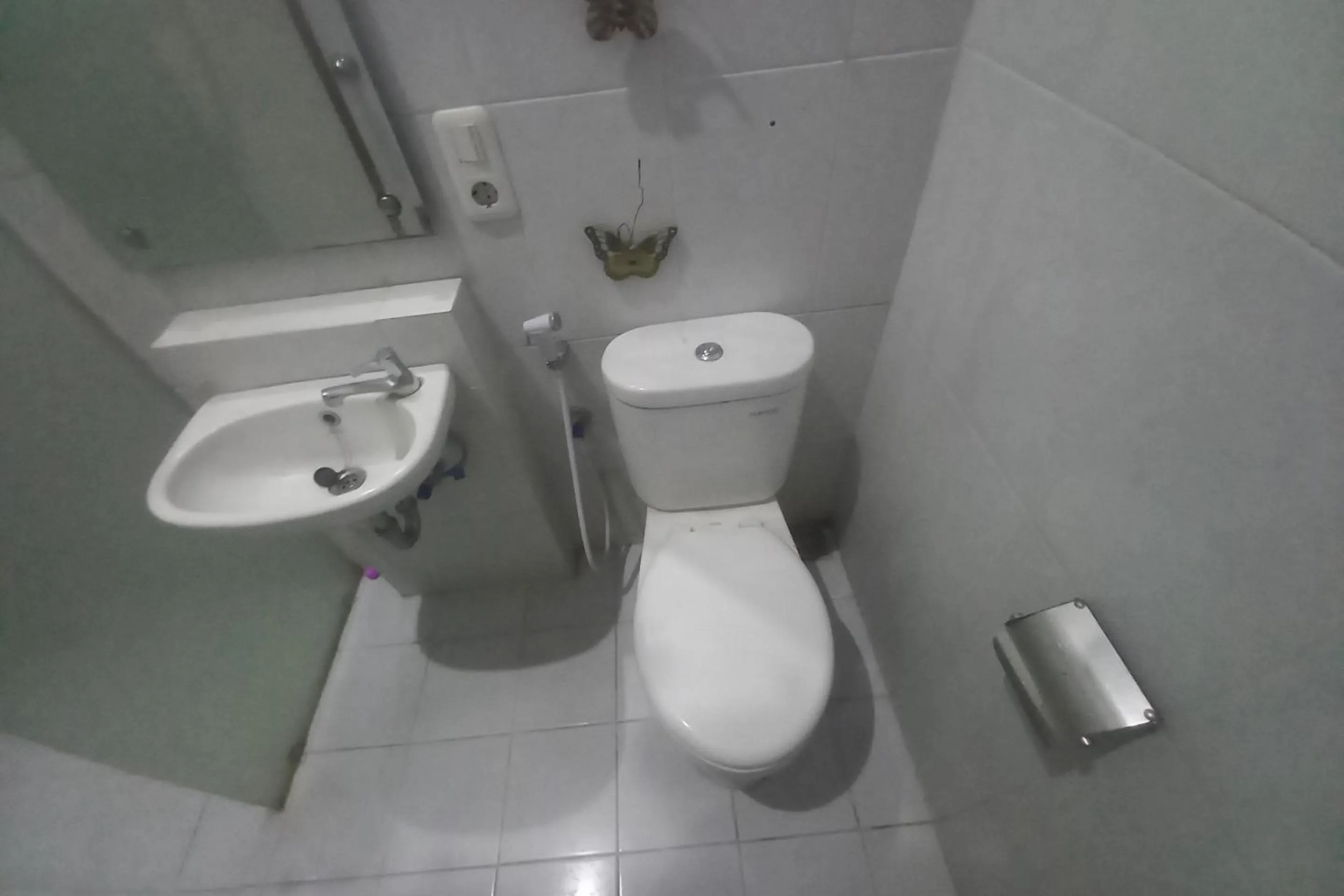 Bathroom in Capital O 93872 Natura Guest House Syariah Near alun alun kota purwokerto