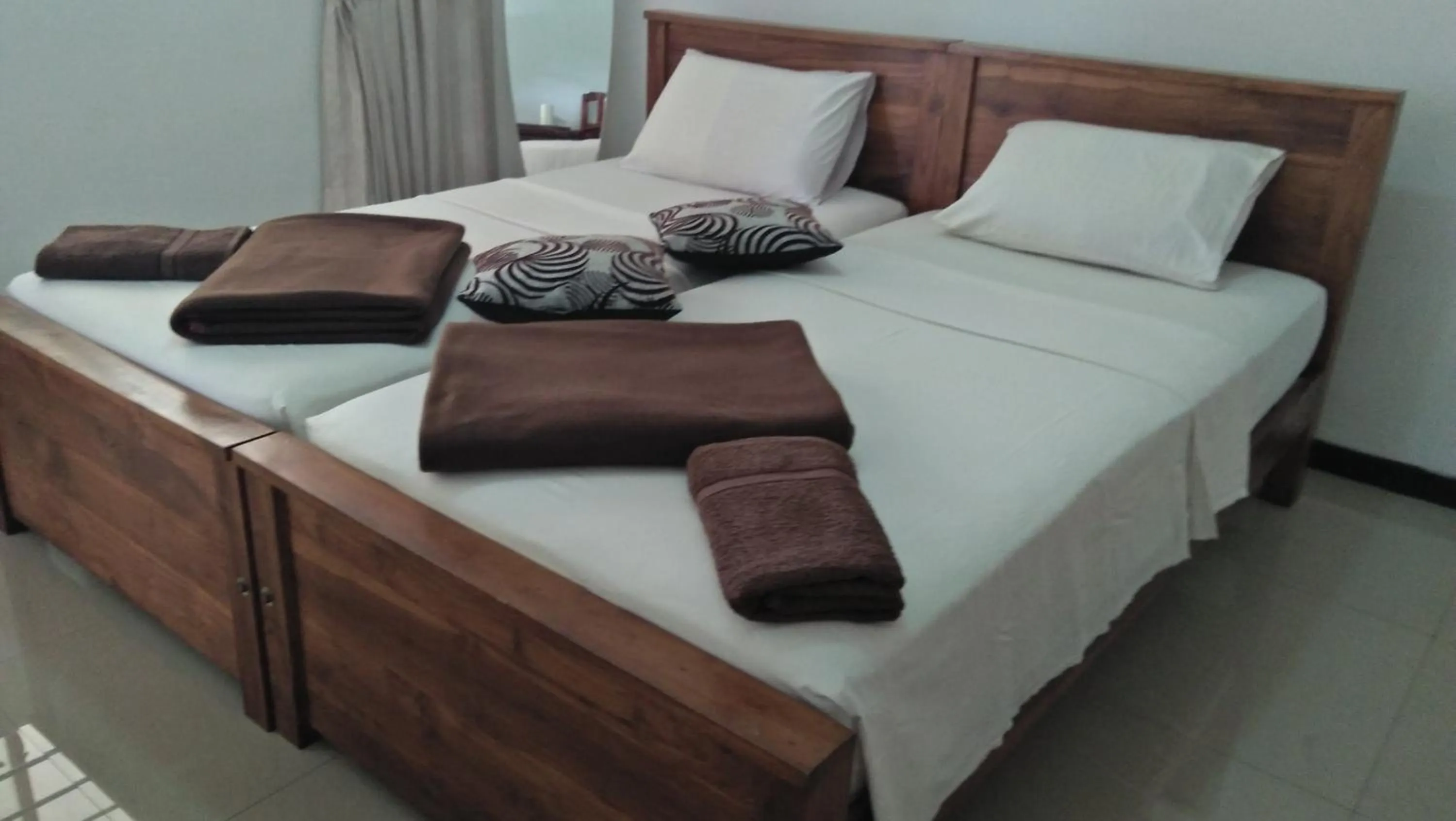 Bed in 59B Rest Inn Ella