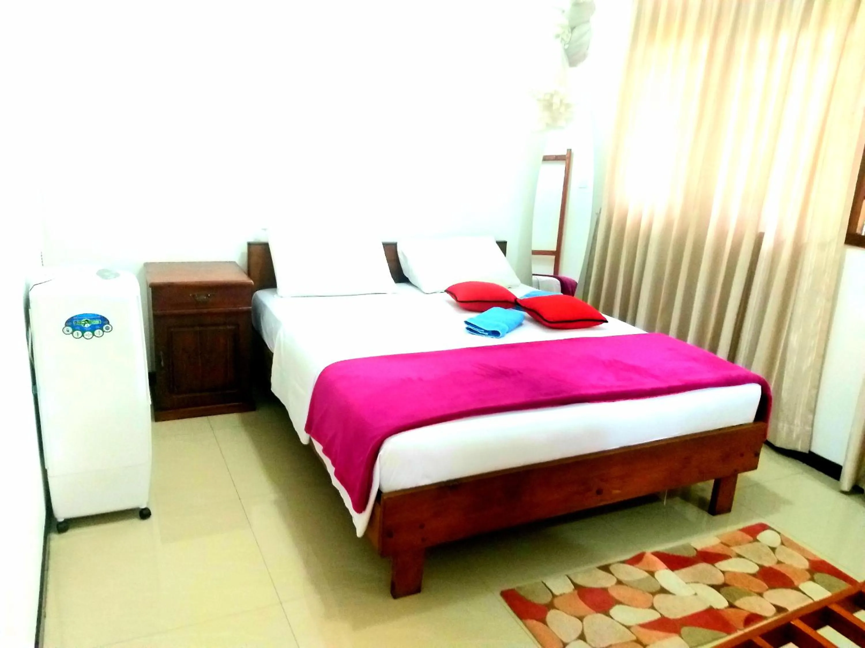 Bed in 59B Rest Inn Ella