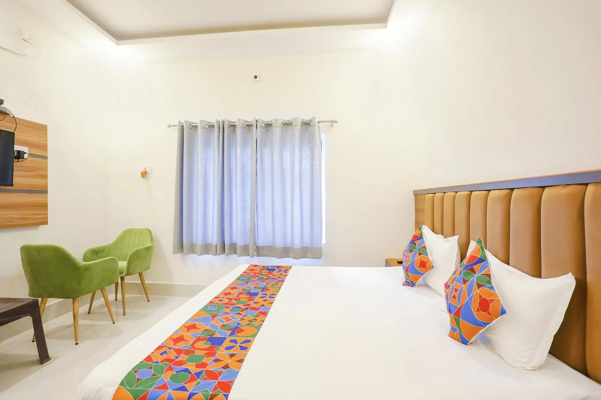 Bed in Via Downtown Residency