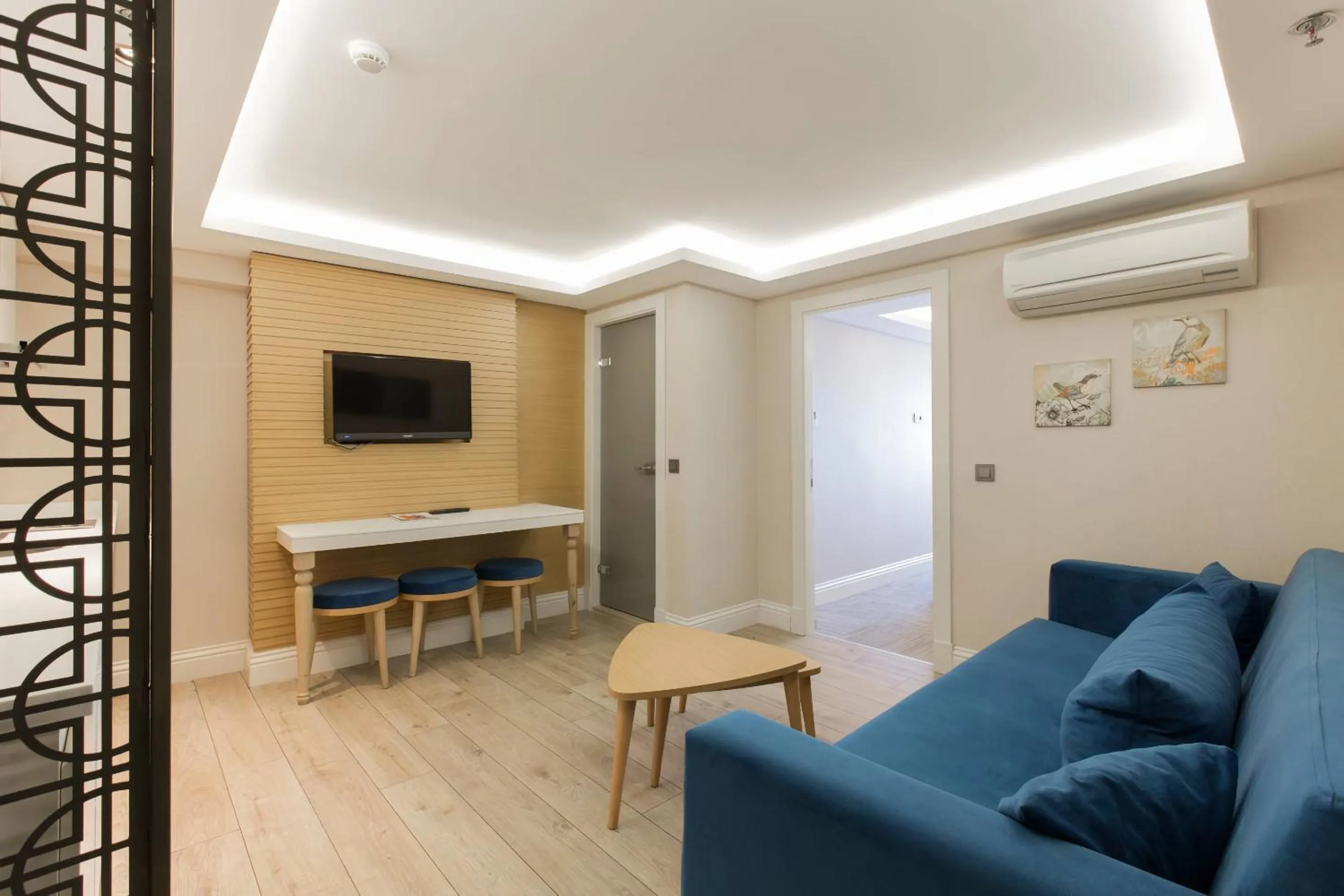 Living room in Carina Park Suites Nisantasi