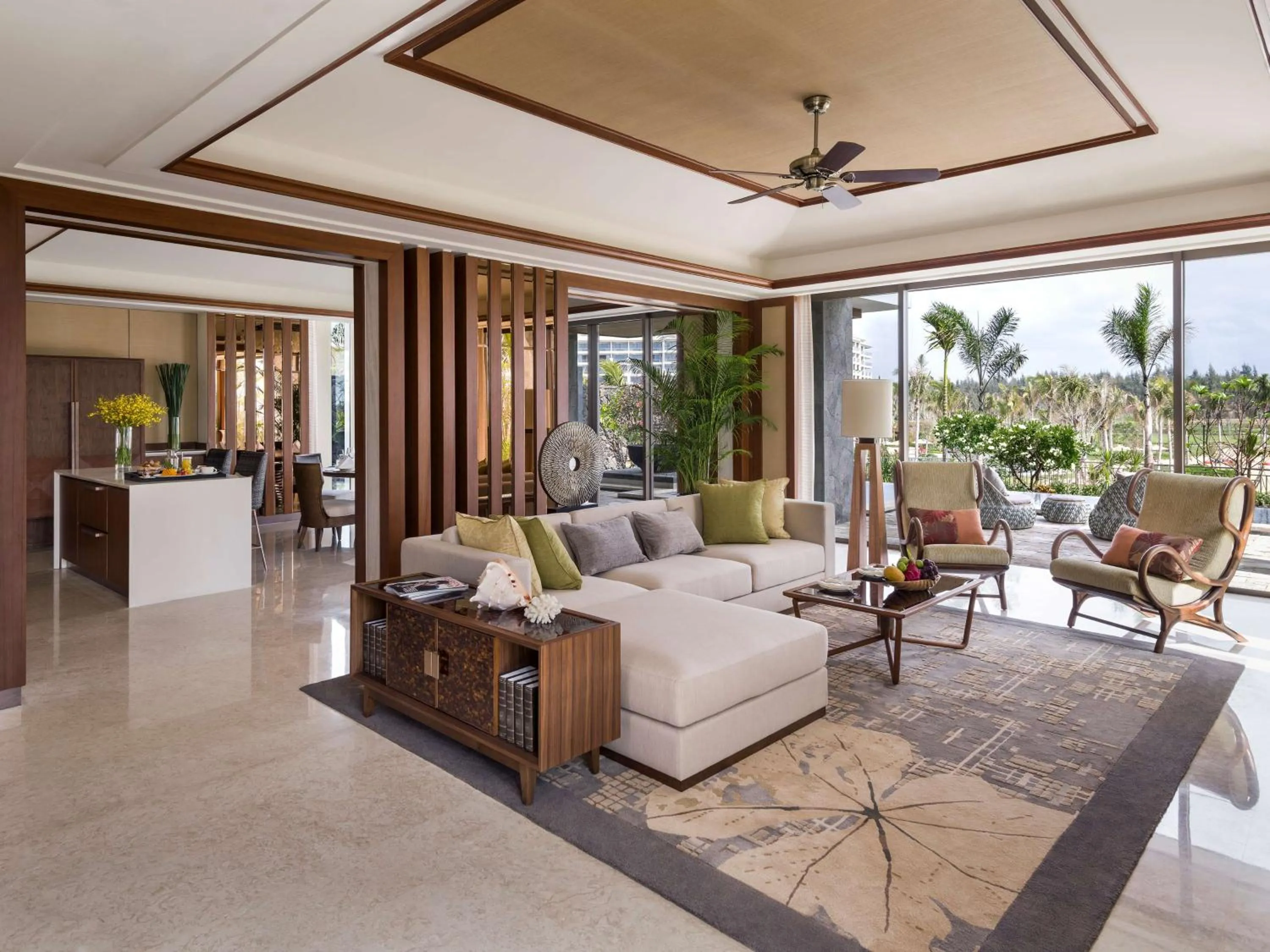 Photo of the whole room in Shangri-La Sanya