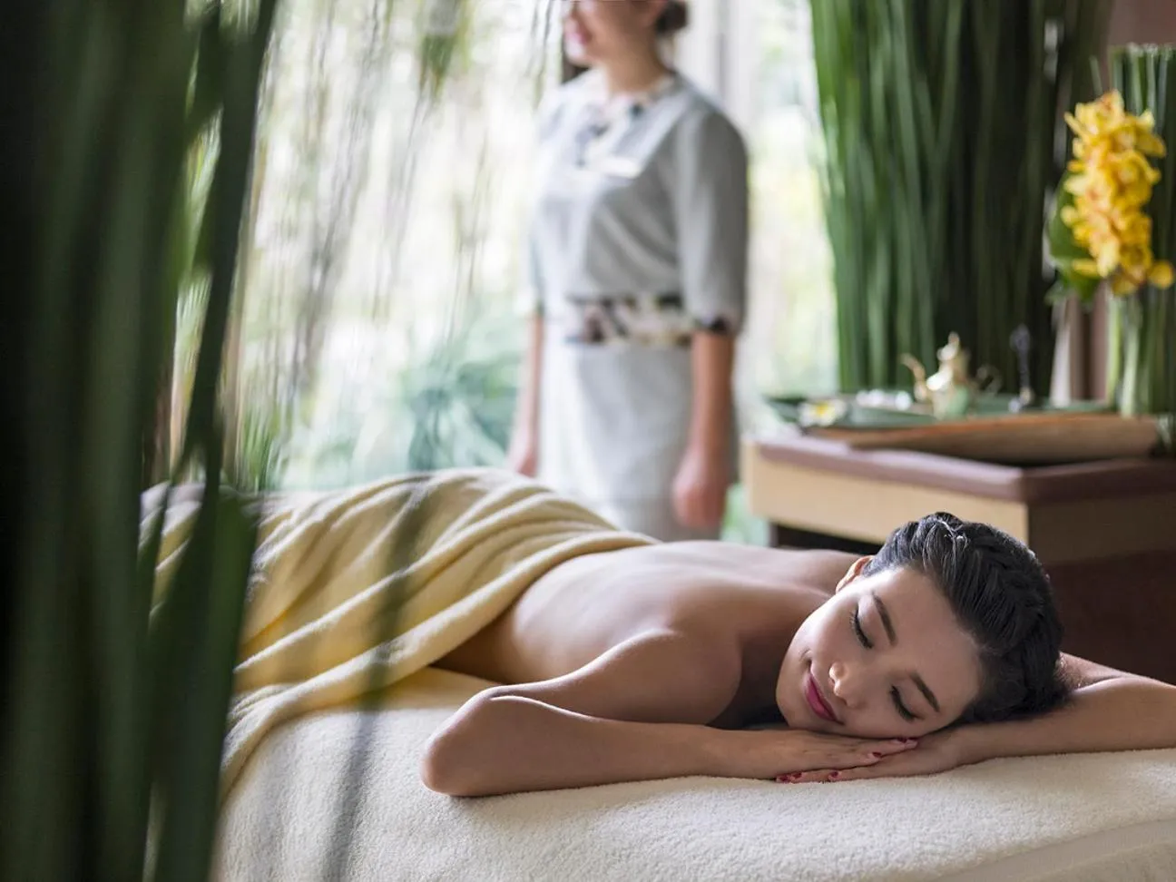 Massage, Bed in Shangri-La Sanya