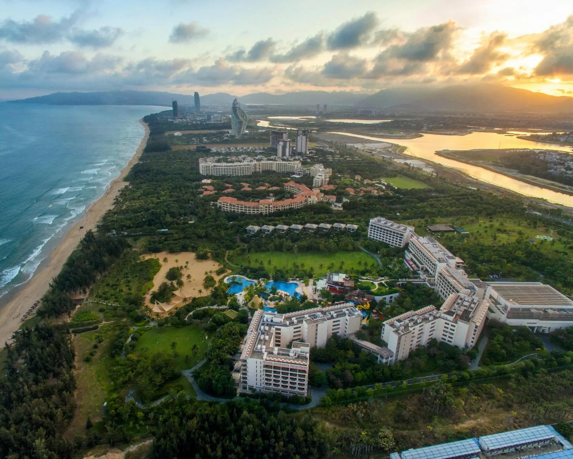 Bird's eye view in Shangri-La Sanya
