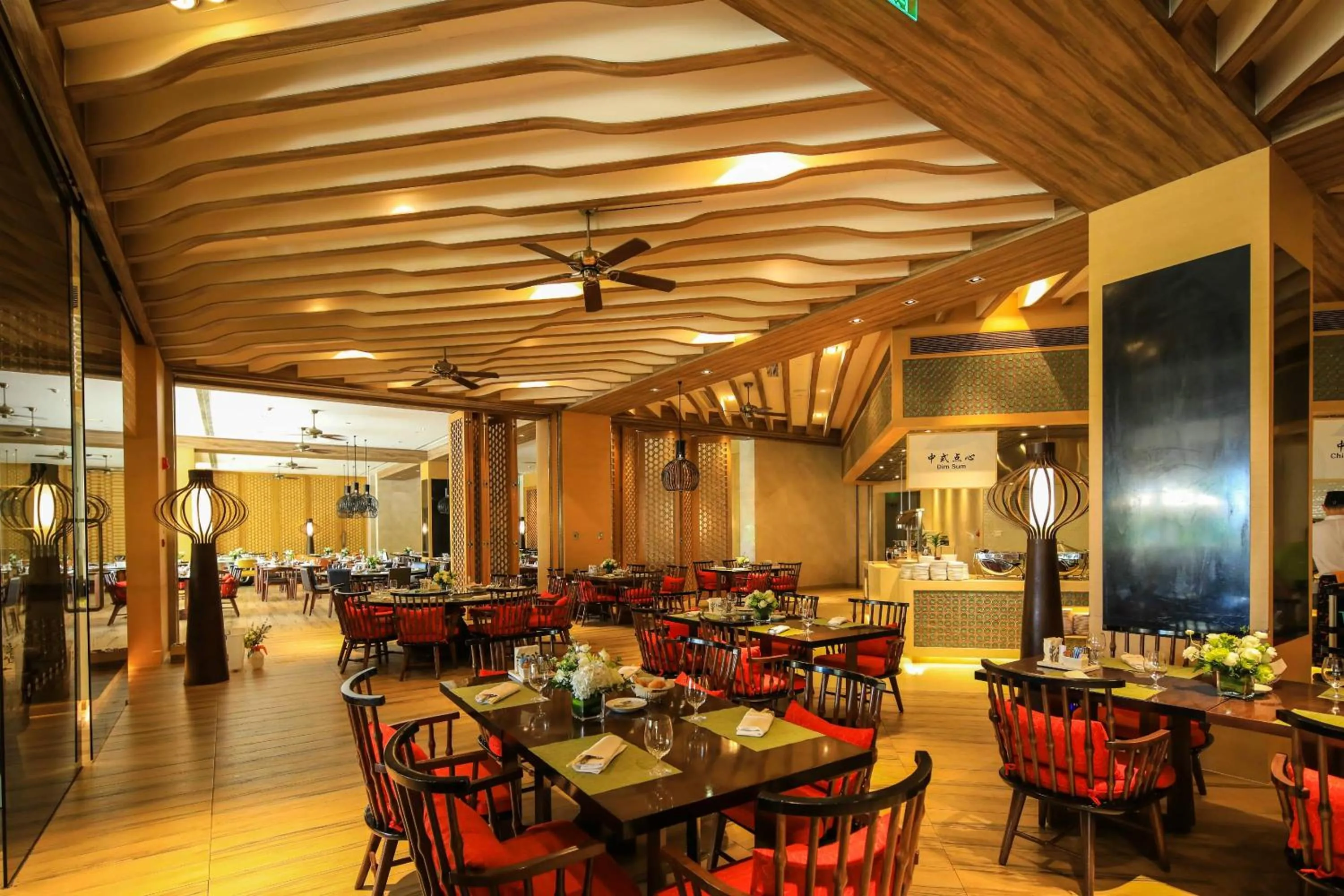 Restaurant/places to eat in Shangri-La Sanya