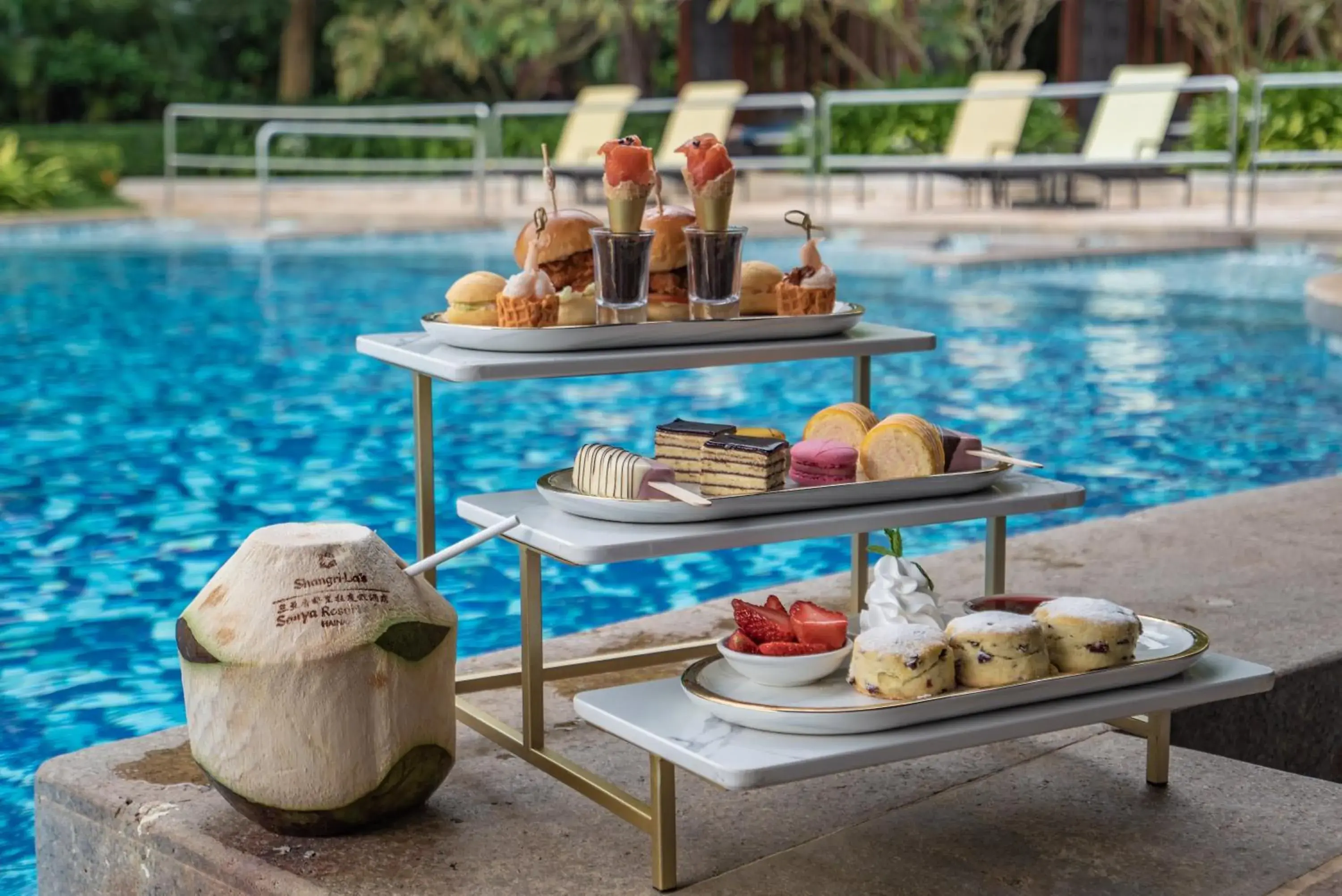 Food in Shangri-La Sanya Food in Shangri-La Sanya