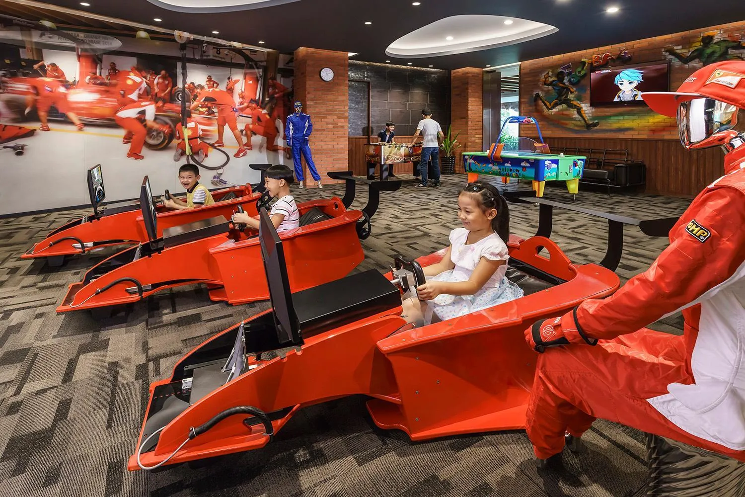 People in Shangri-La Sanya