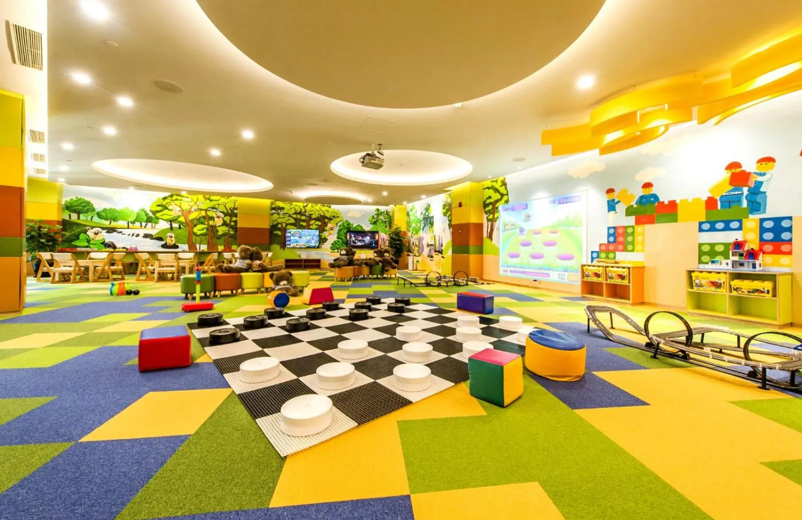 Kids's club in Shangri-La Sanya