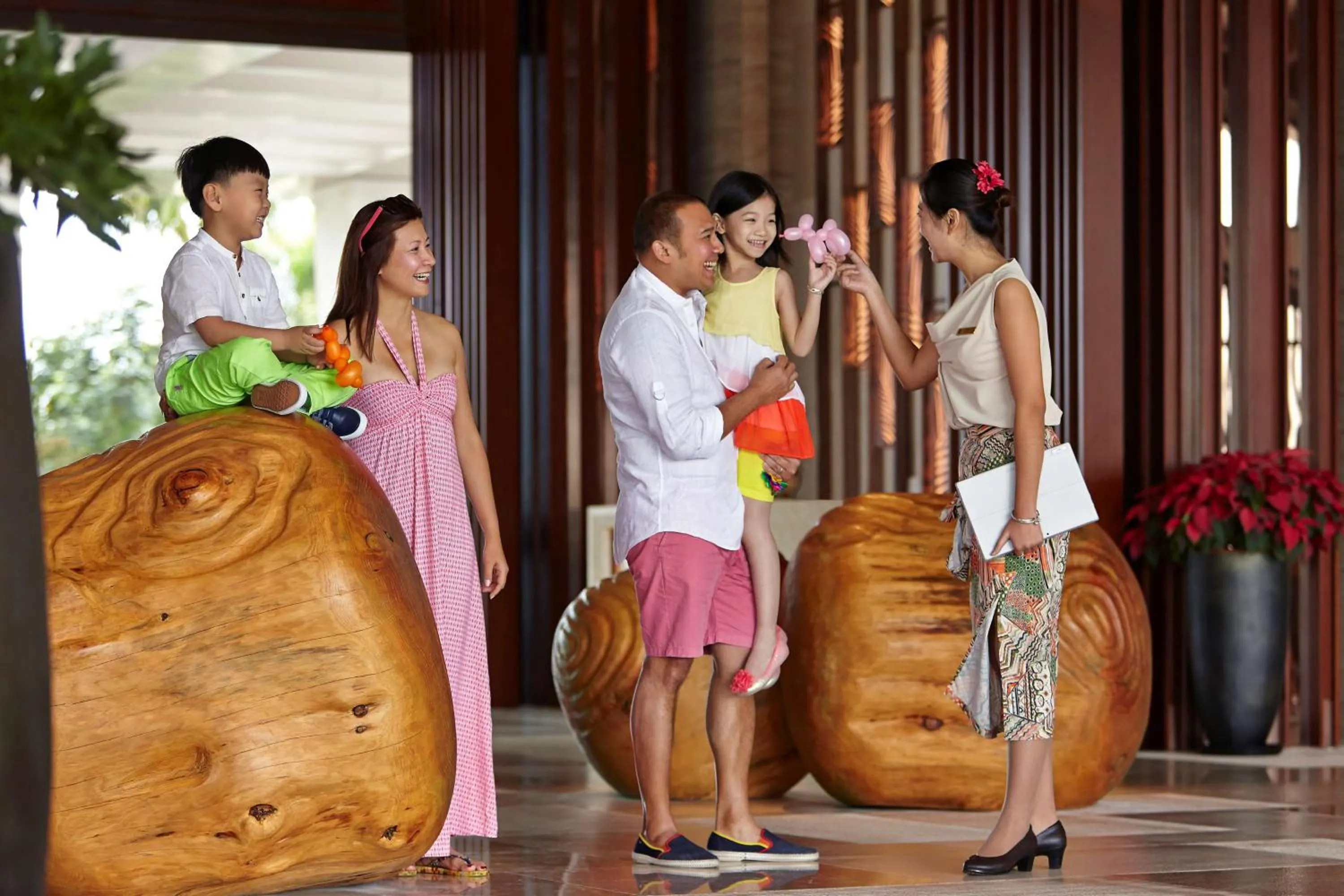 Lobby or reception in Shangri-La Sanya
