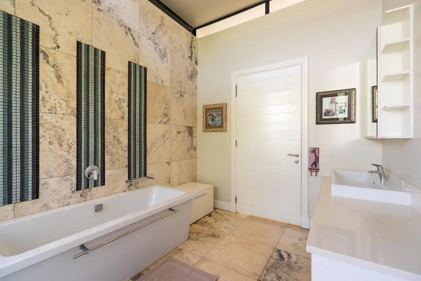 Shower in Umhlanga Beach Villa