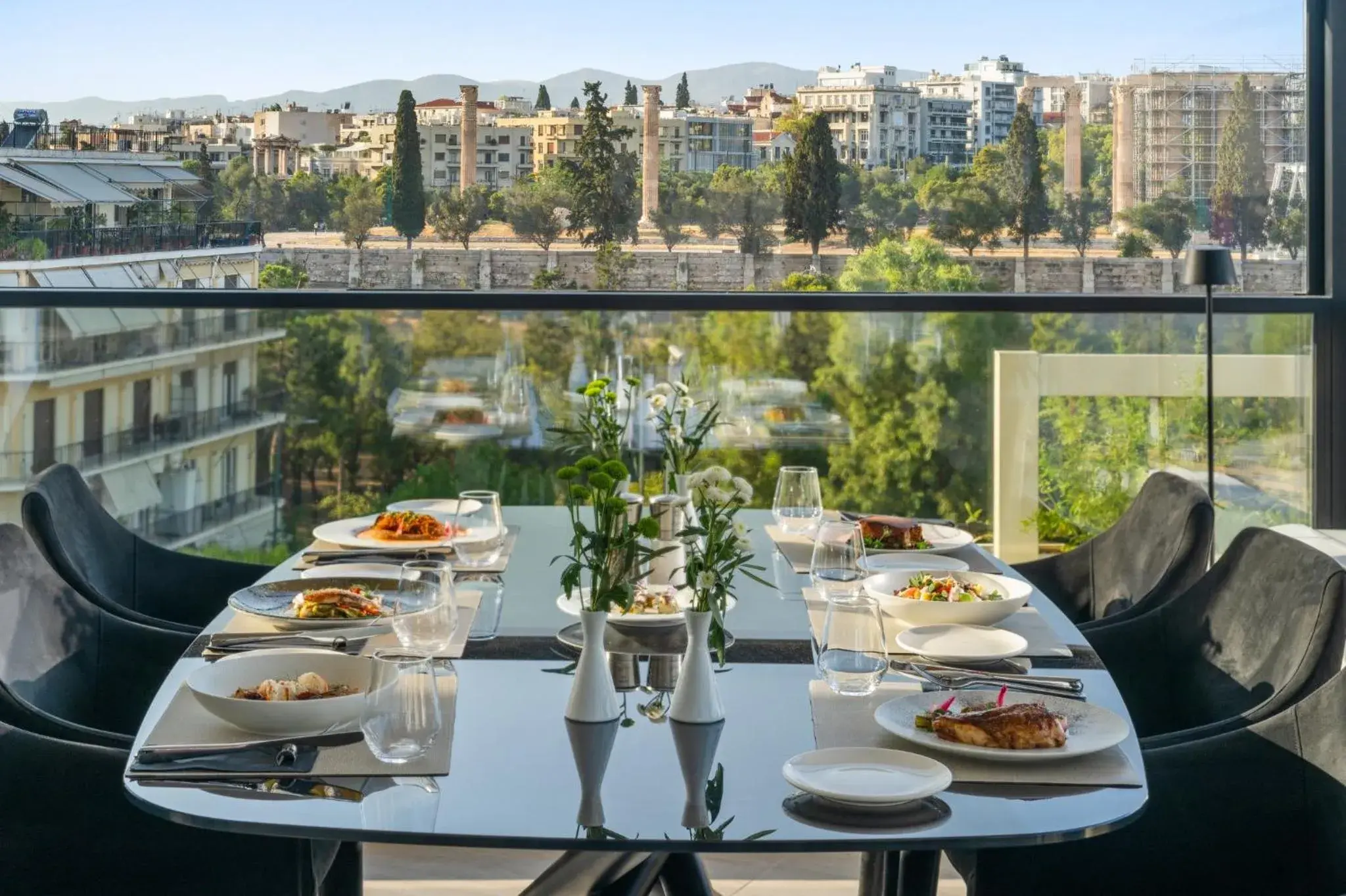 Restaurant/places to eat in The Athenaeum Luxury Hotel Restaurant/places to eat in The Athenaeum Luxury Hotel