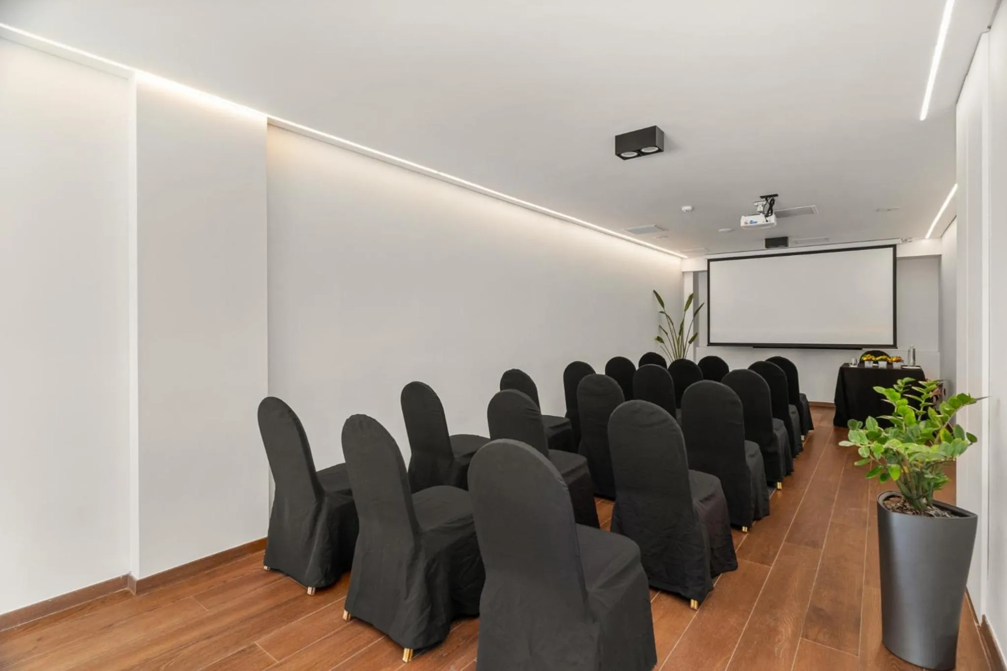 Meeting/conference room in The Athenaeum Luxury Hotel