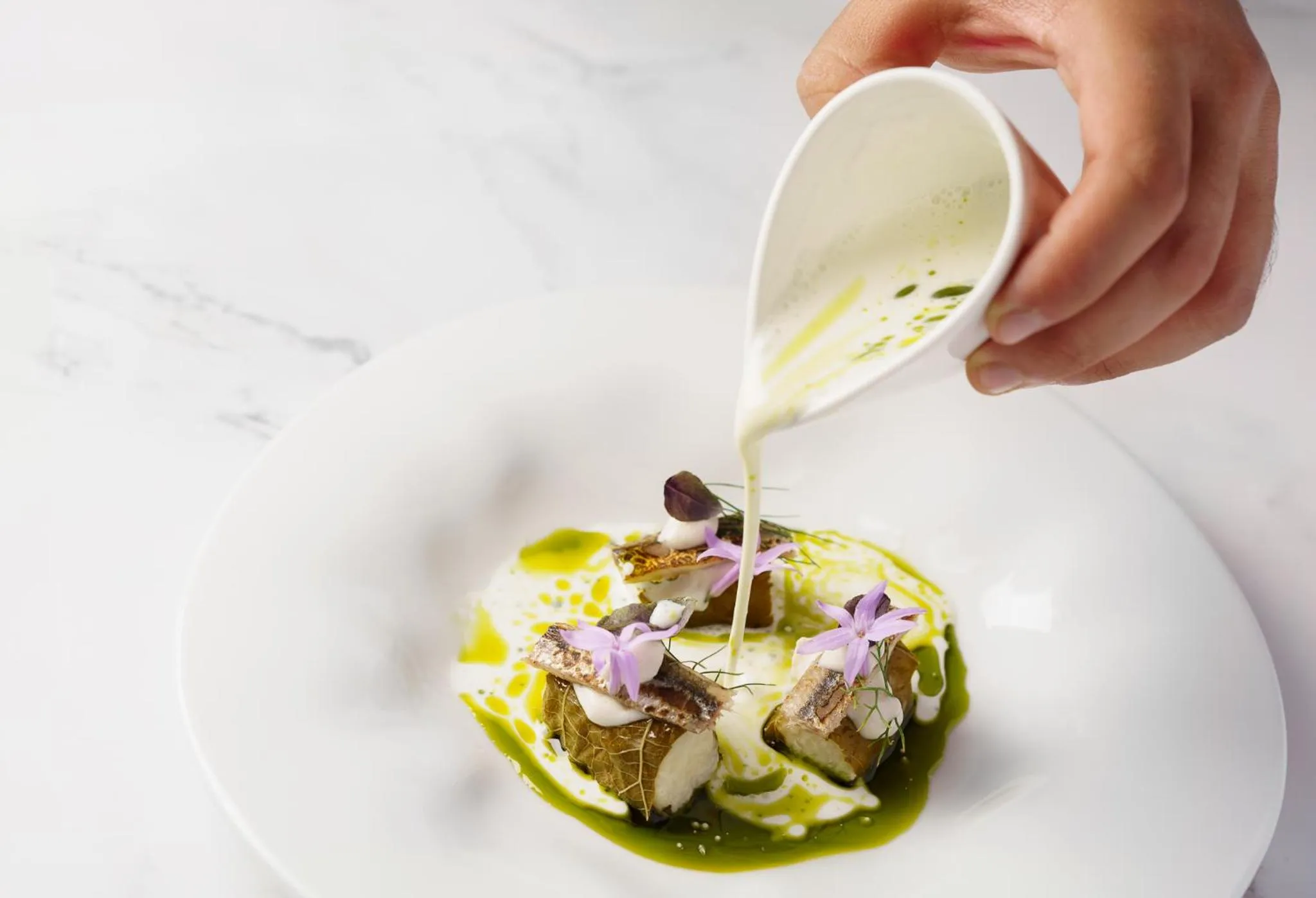 Restaurant/places to eat in The Athenaeum Luxury Hotel