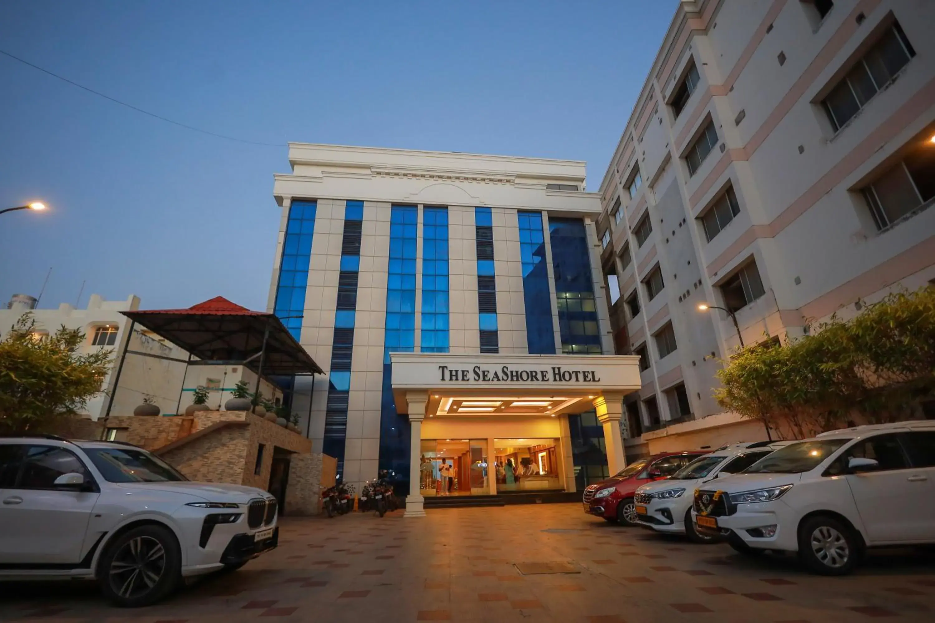 Property building in THE SEASHORE HOTEL Property building in THE SEASHORE HOTEL