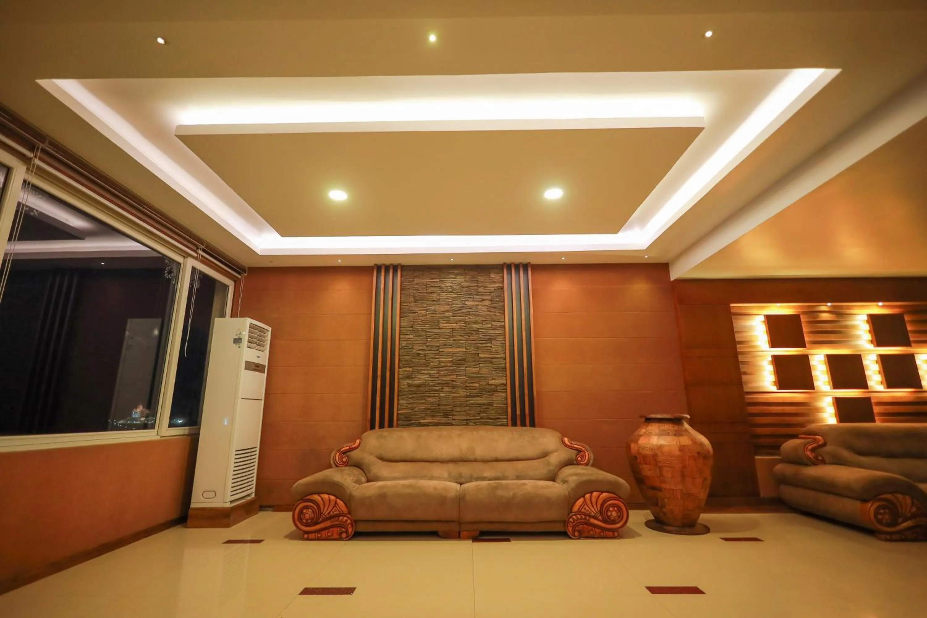 Lobby or reception in THE SEASHORE HOTEL