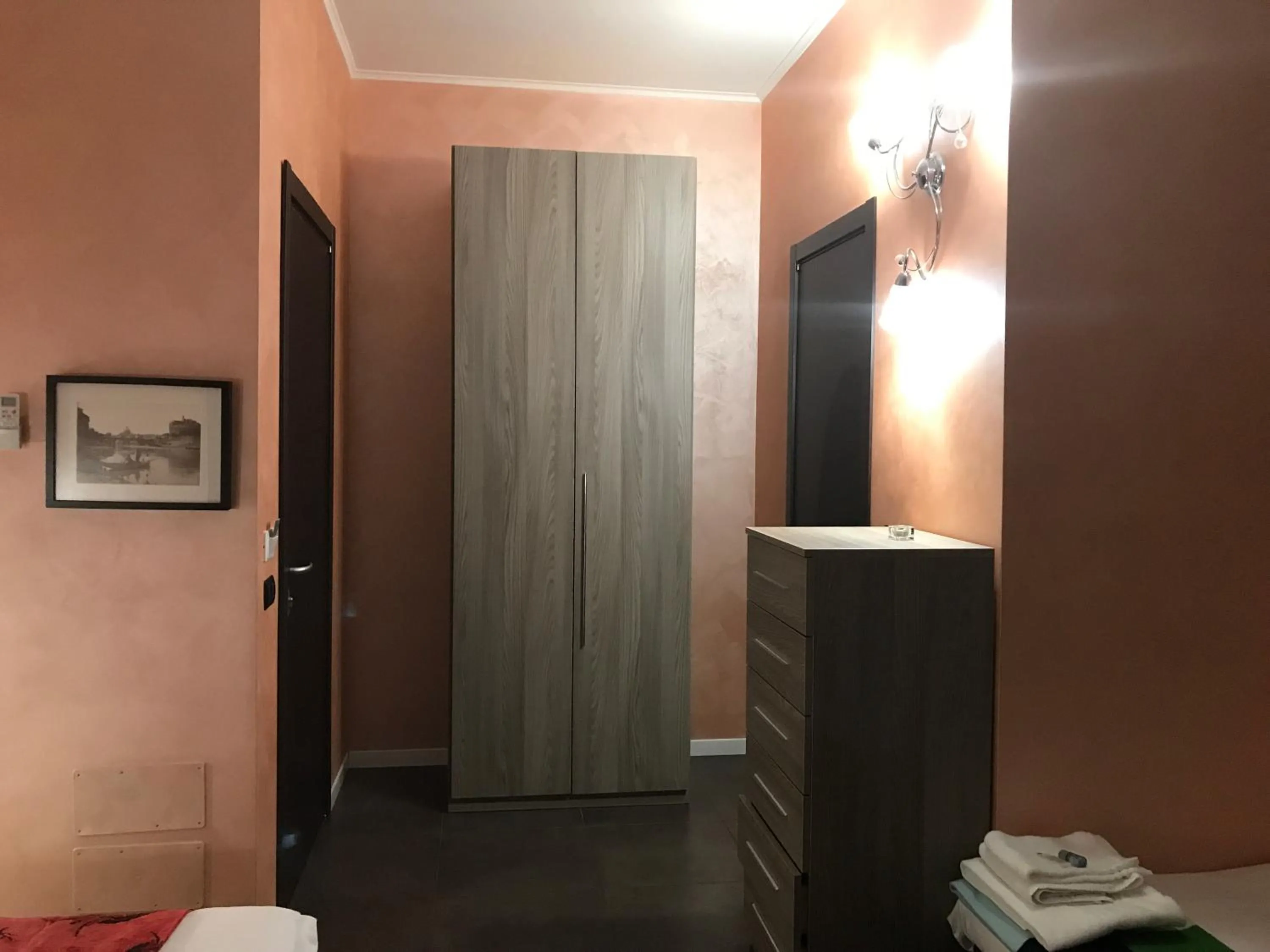 Photo of the whole room in B&B Roma