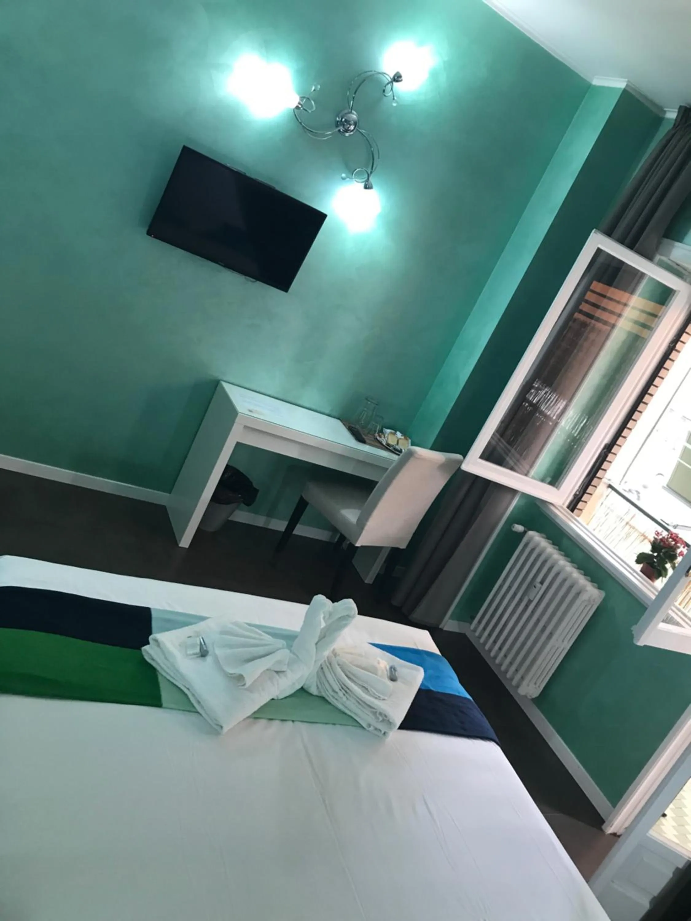 Photo of the whole room, Bed in B&B Roma