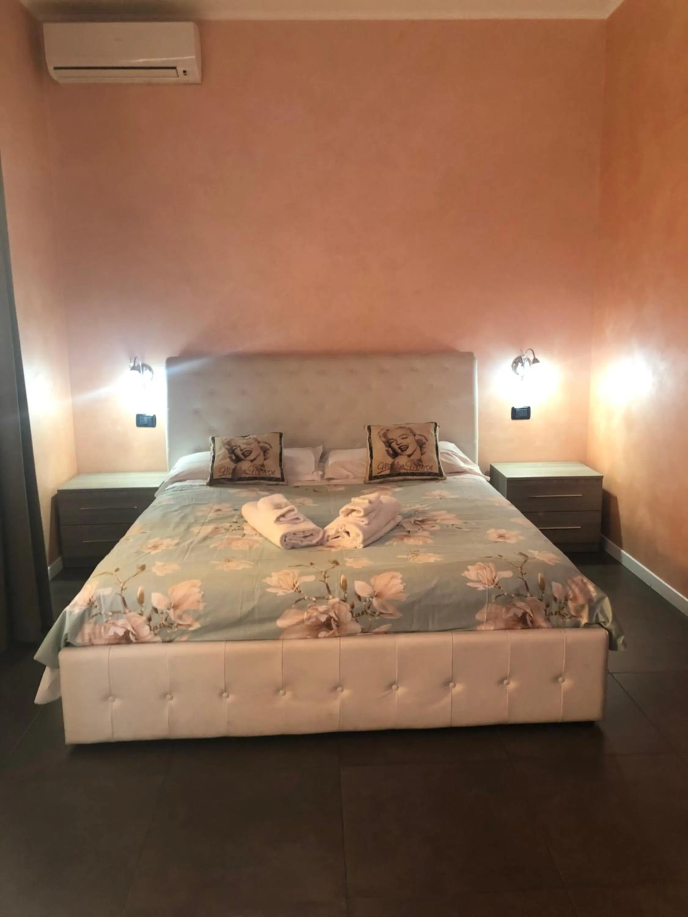 Bed in B&B Roma