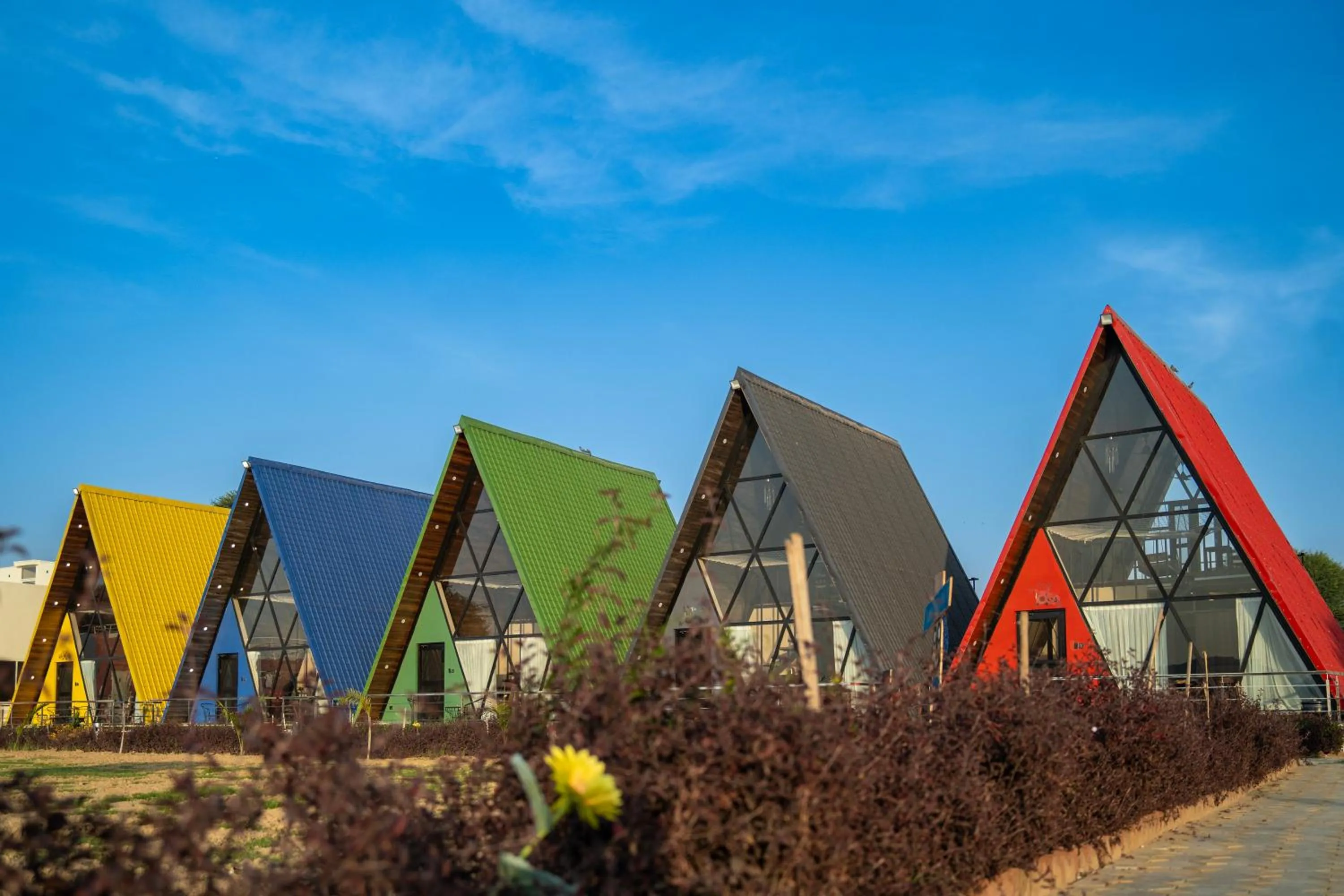 Facade/entrance in Sunflower Saga