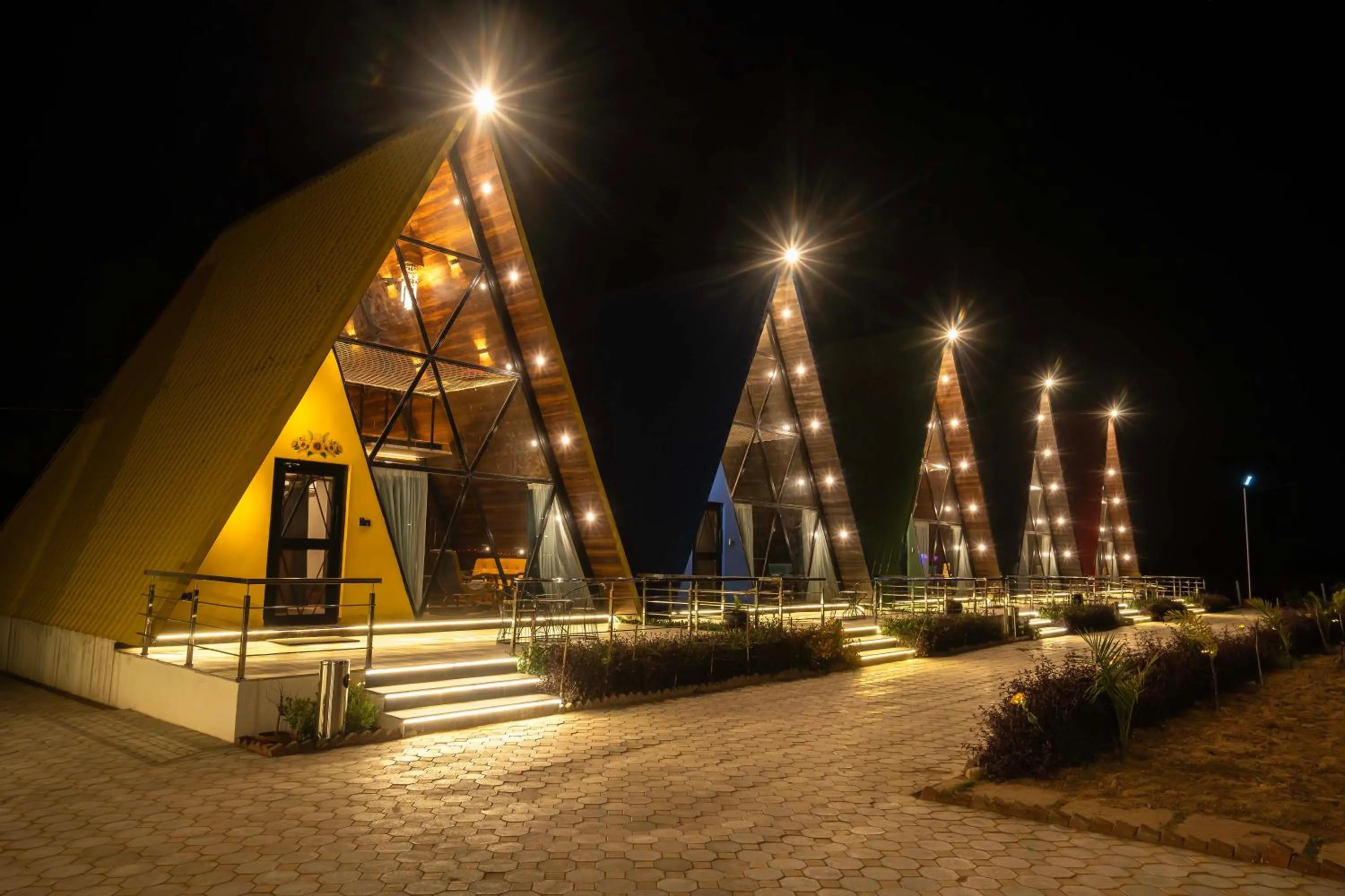 Property building in Sunflower Saga