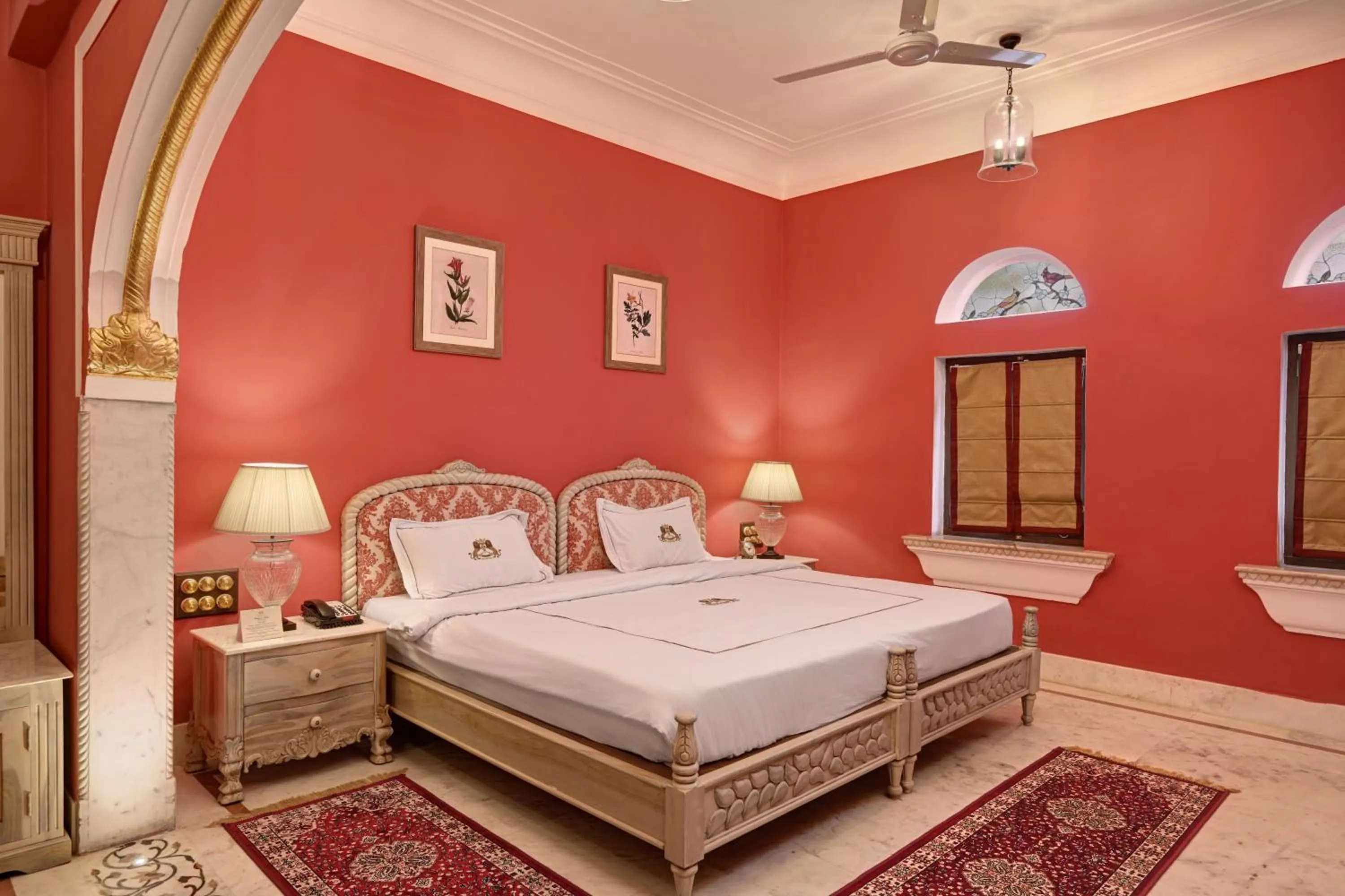 Bedroom, Bed in Shahpura Haveli
