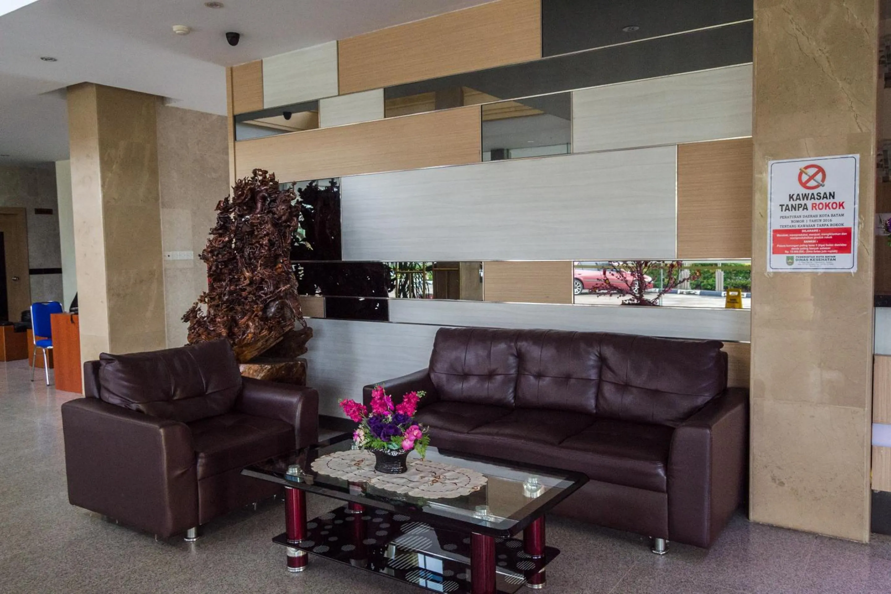 Lobby or reception in Aviari Hotel