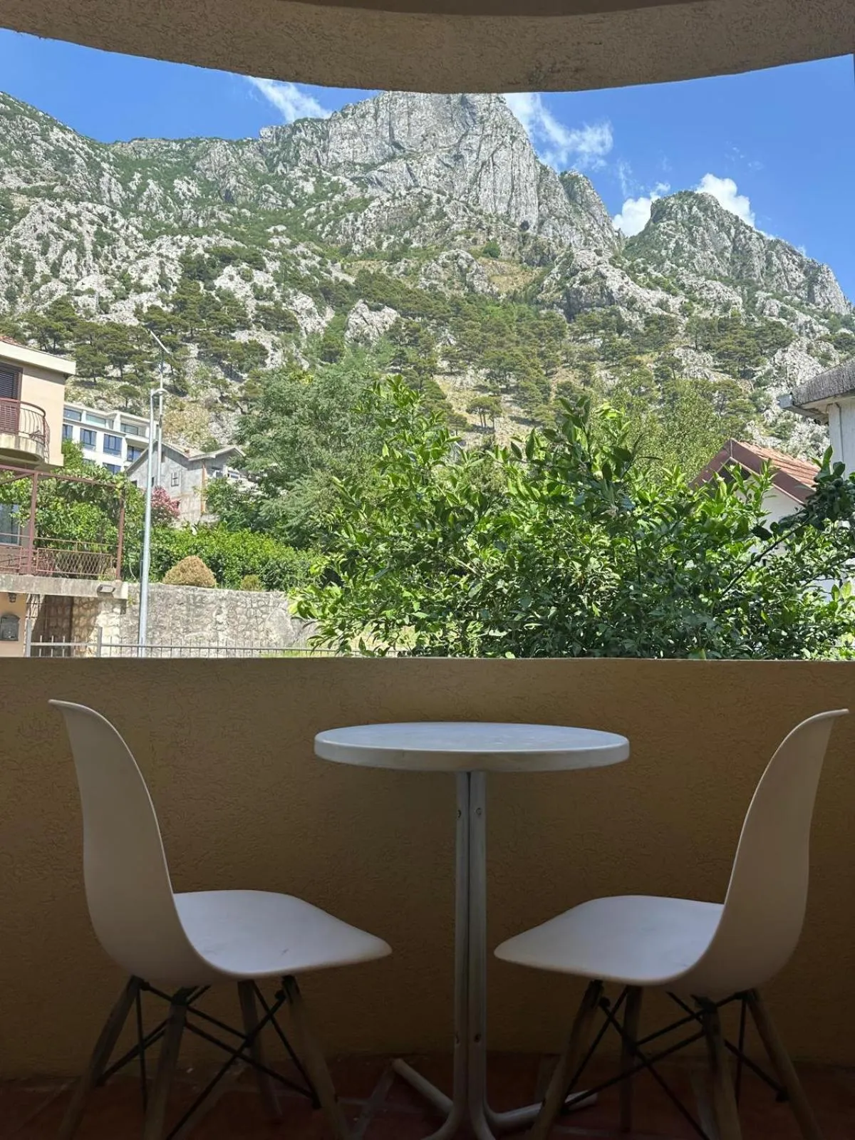 Photo of the whole room in Themis Apartment