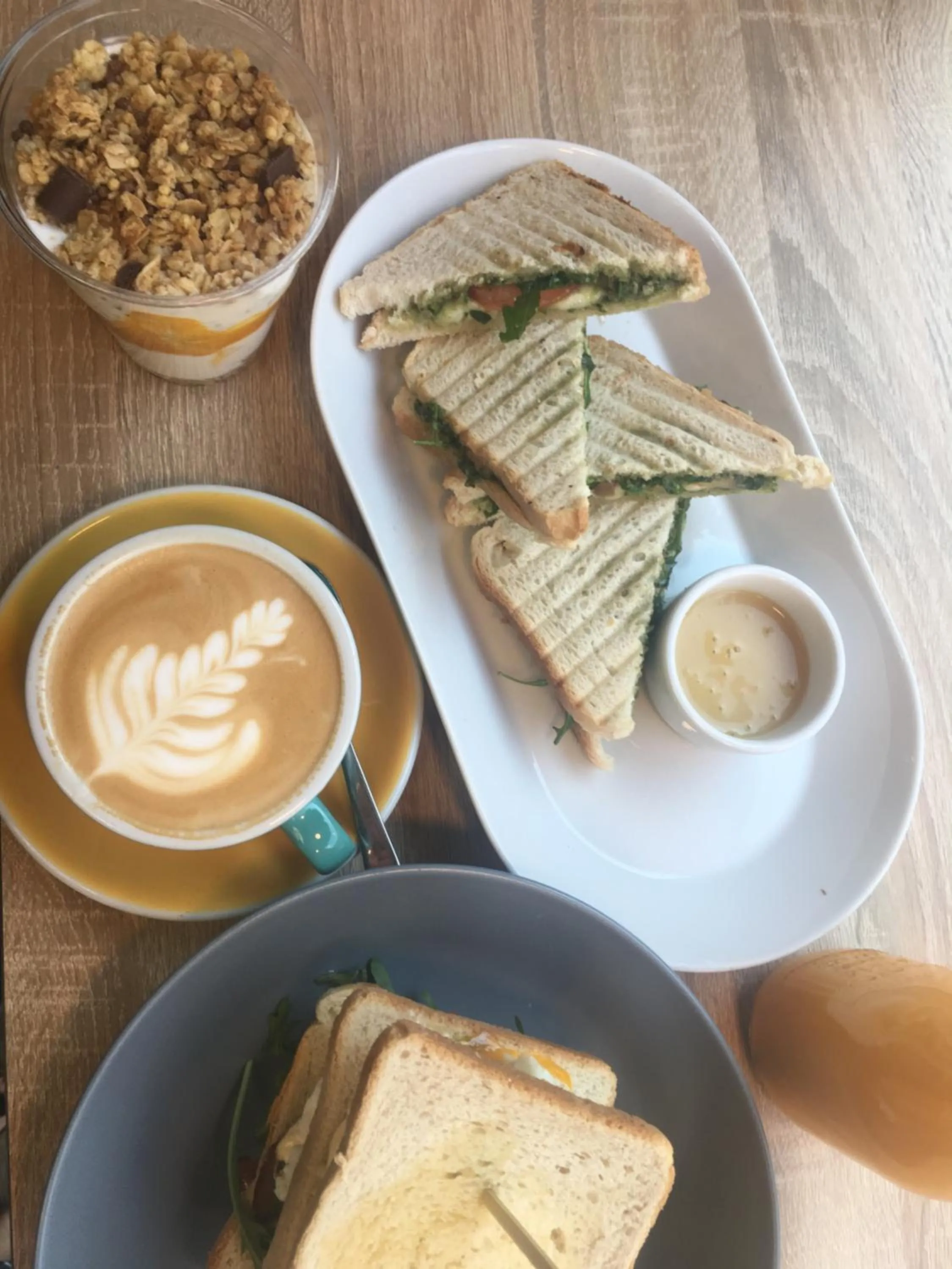 Breakfast in AVANTI Home