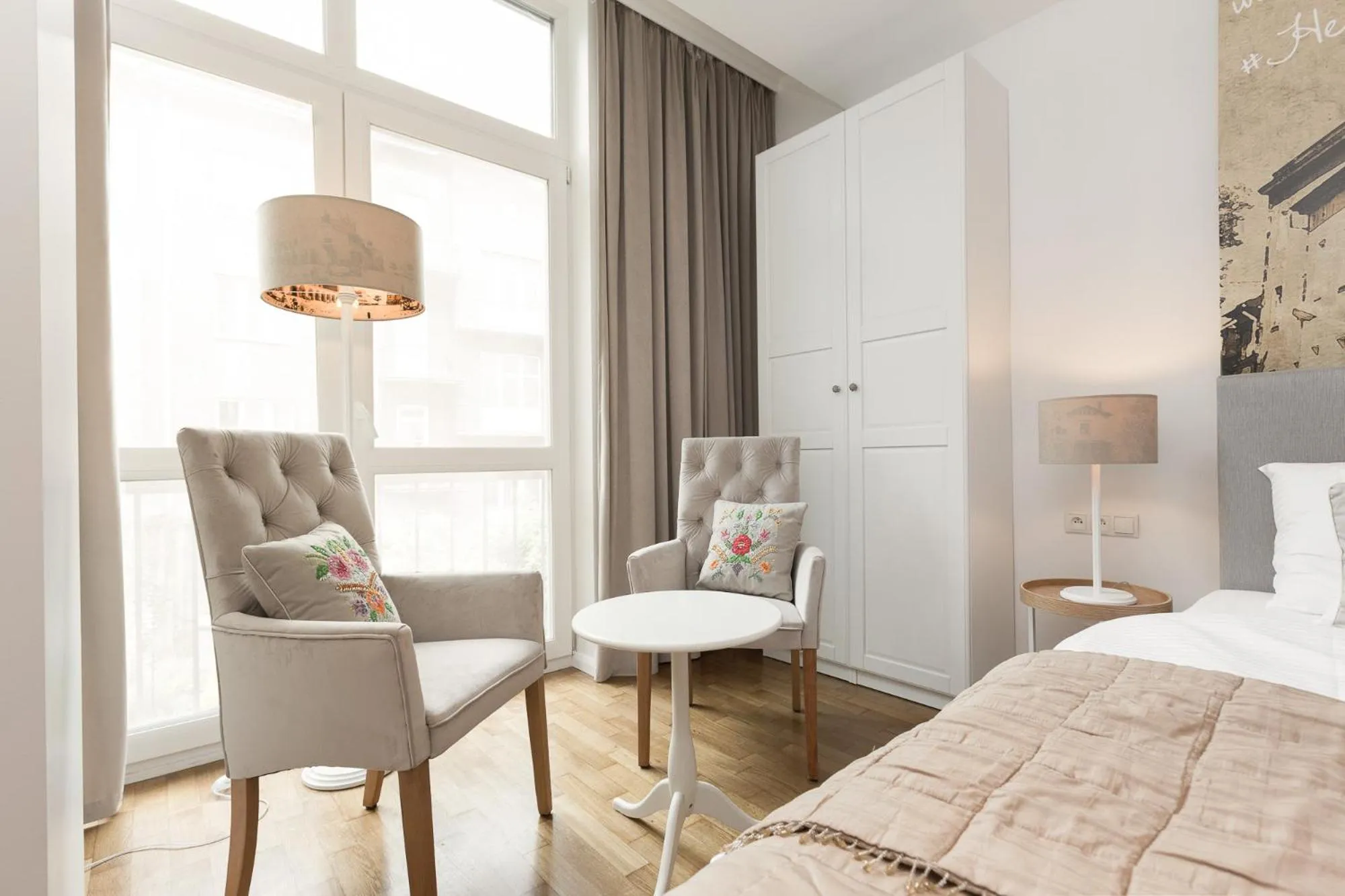 Photo of the whole room, Bed in AVANTI Home