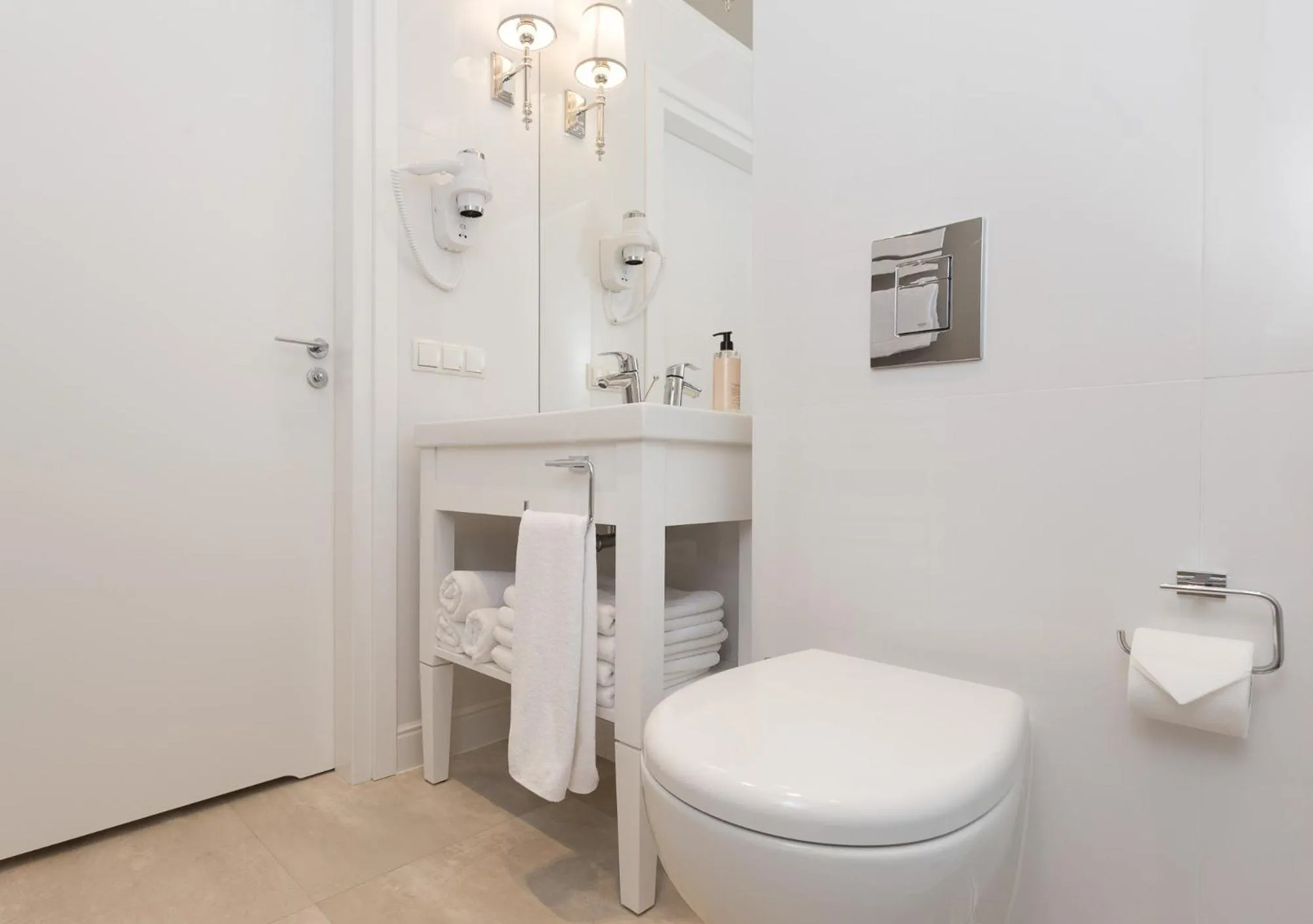 Bathroom in AVANTI Home