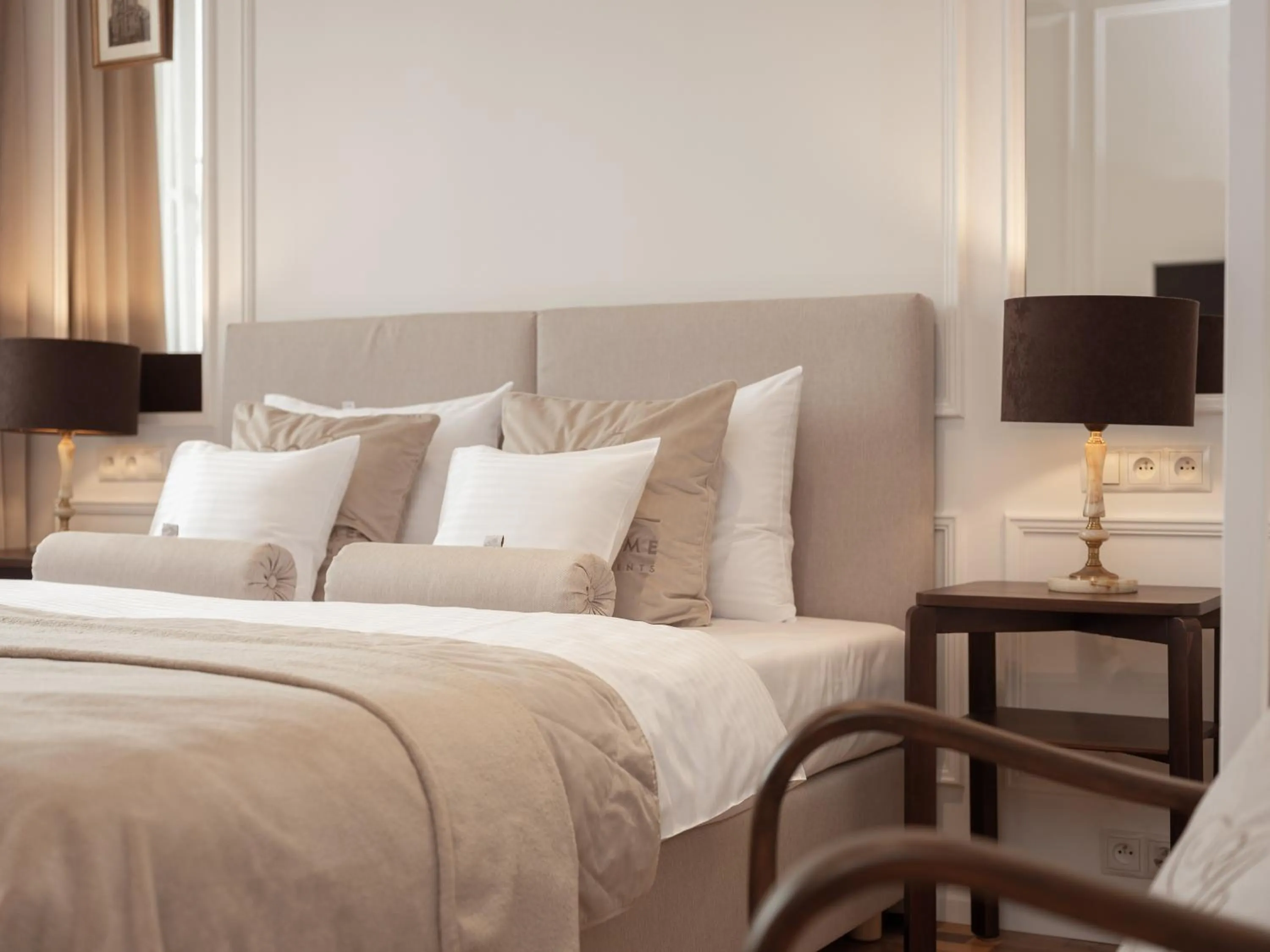 Bed in AVANTI Home
