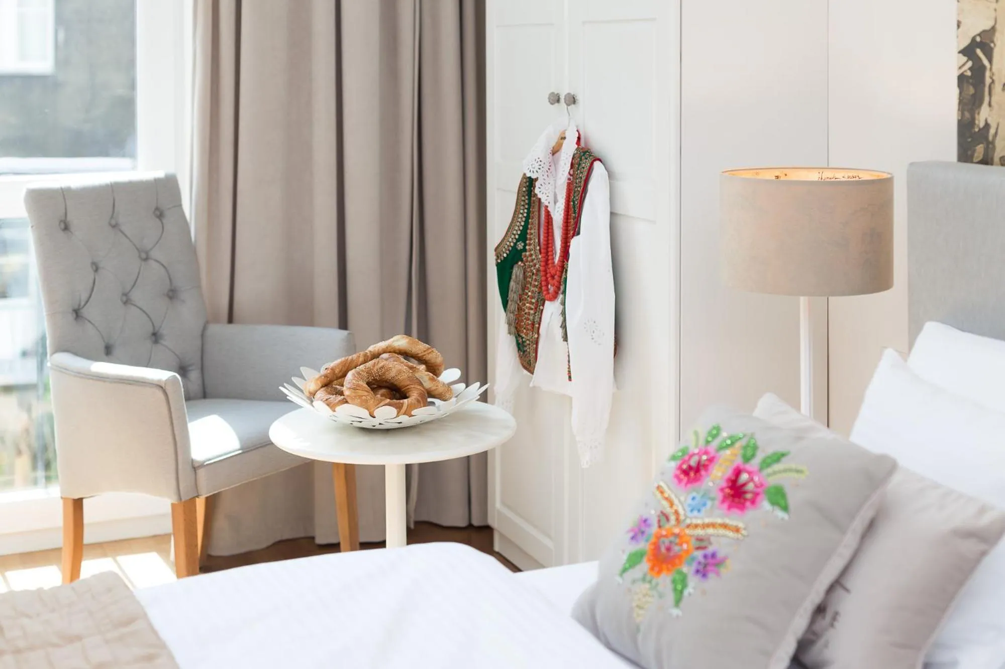 Decorative detail, Bed in AVANTI Home