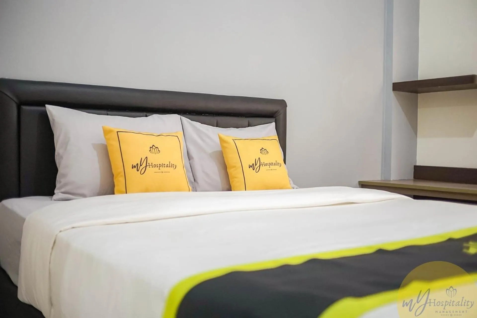 Bed in Fortuna Hotel & Residence by My Hospitality