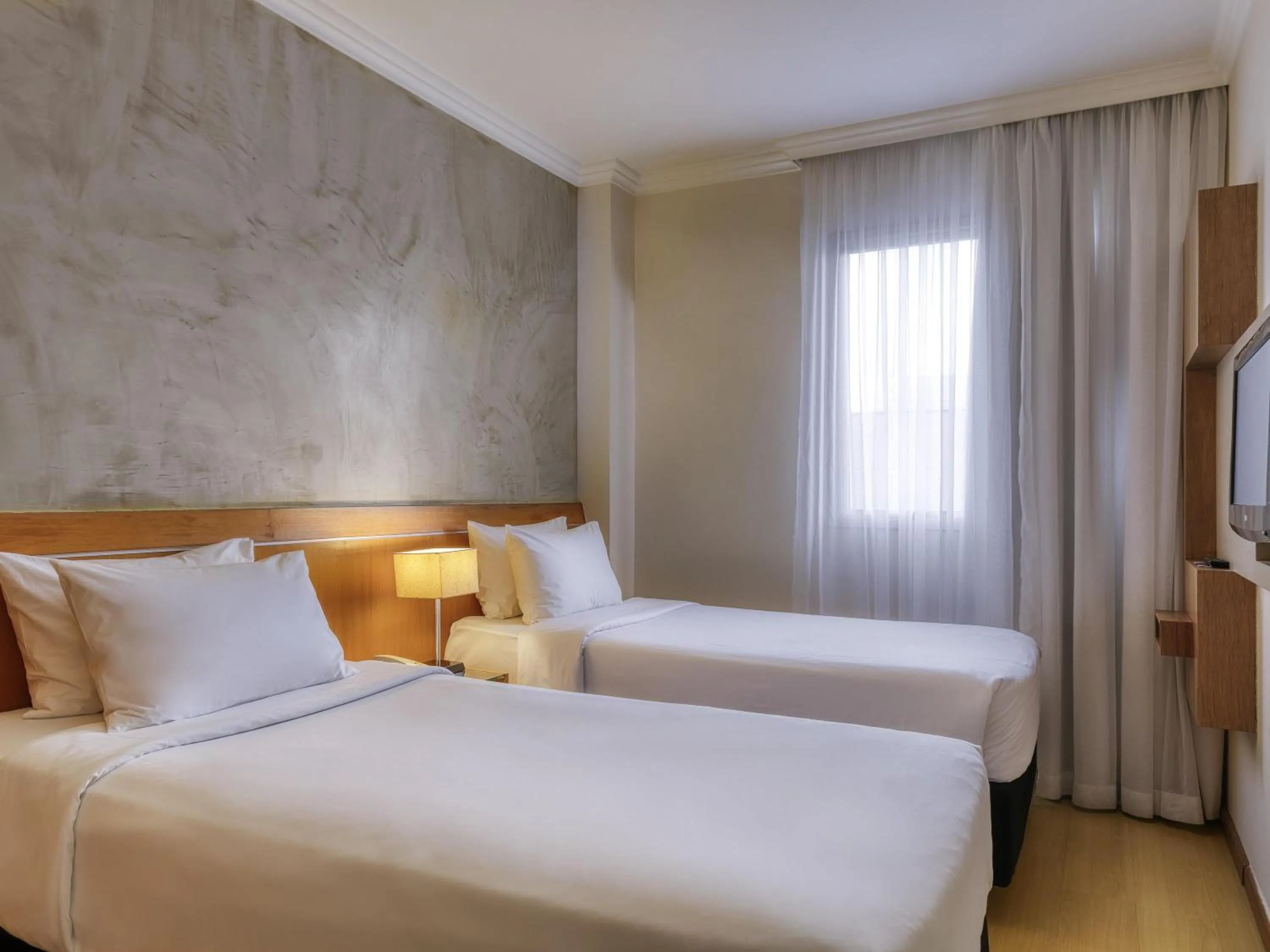 Bedroom, Bed in Mercure Belo Horizonte Vila da Serra