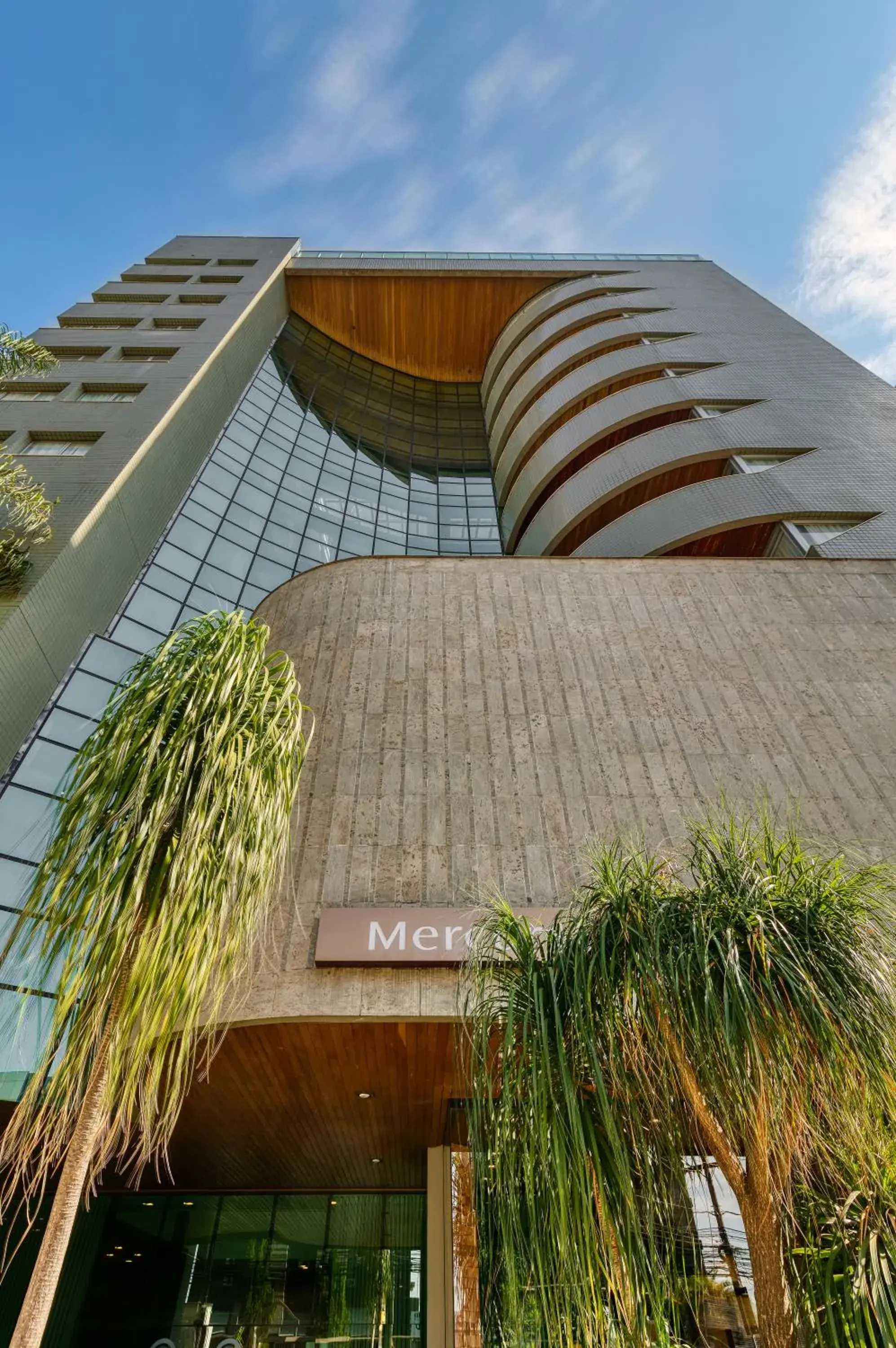 Property building in Mercure Belo Horizonte Vila da Serra Property building in Mercure Belo Horizonte Vila da Serra
