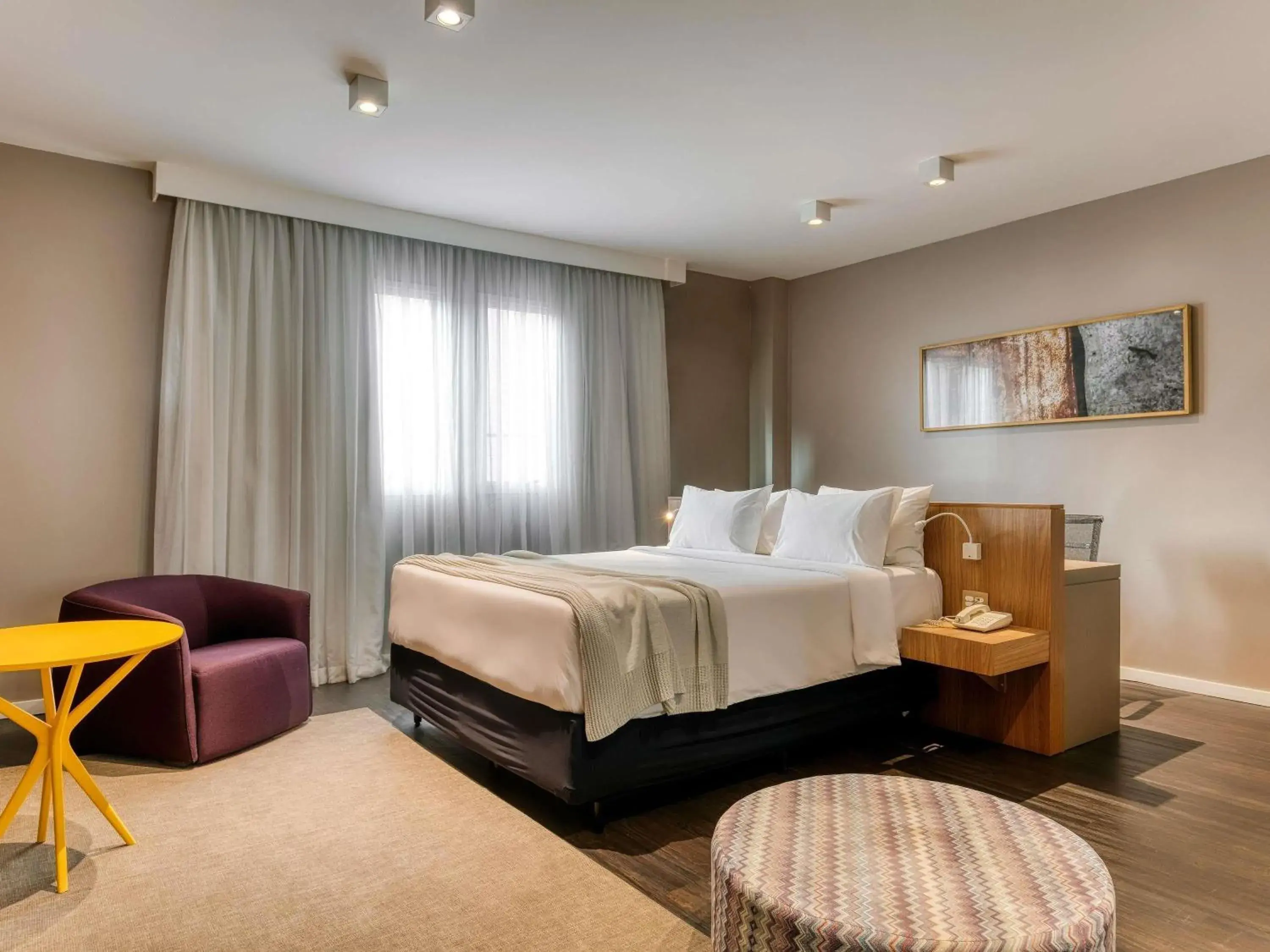 Bedroom, Bed in Mercure Belo Horizonte Vila da Serra Bedroom, Bed in Mercure Belo Horizonte Vila da Serra