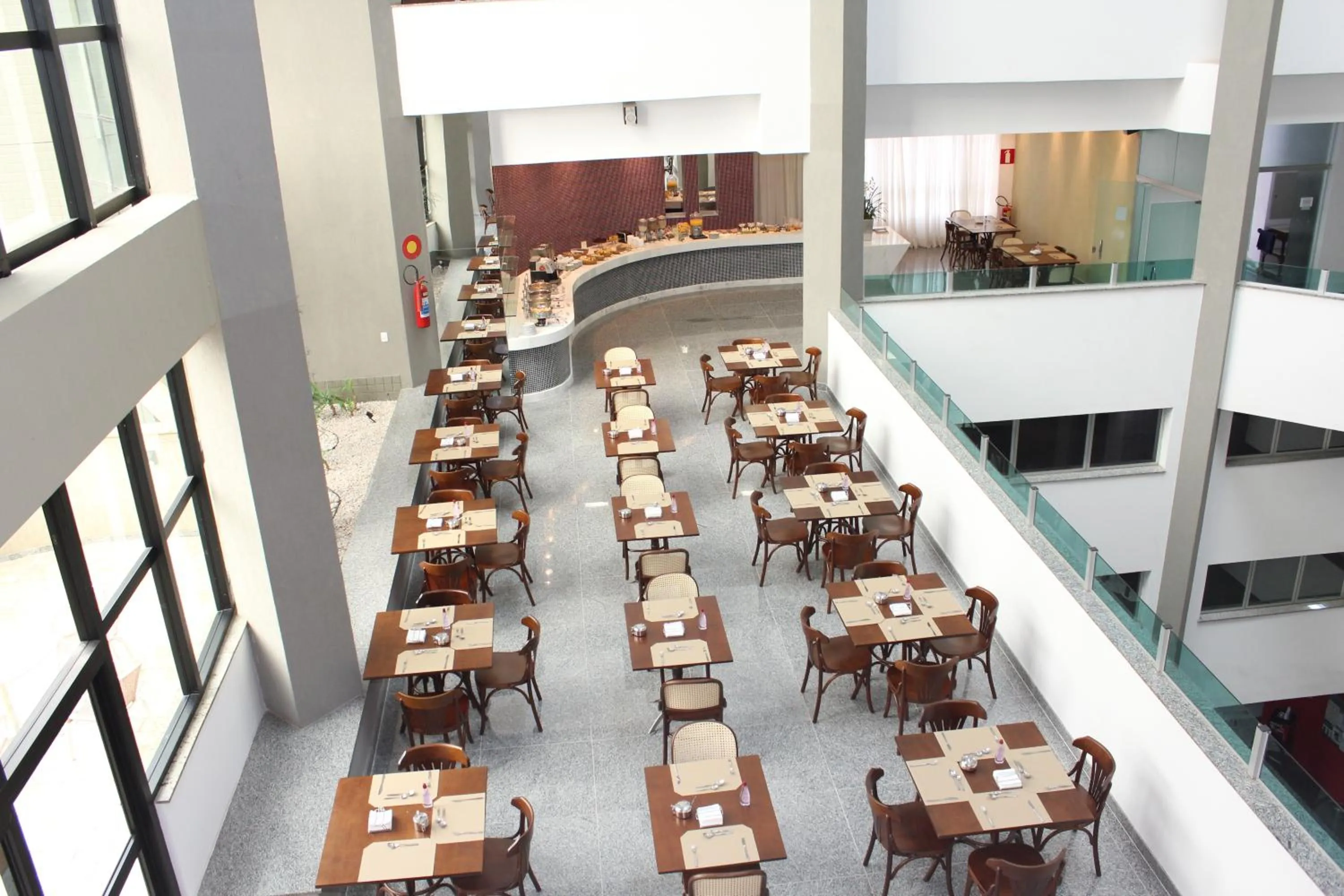 Restaurant/places to eat in Mercure Belo Horizonte Vila da Serra