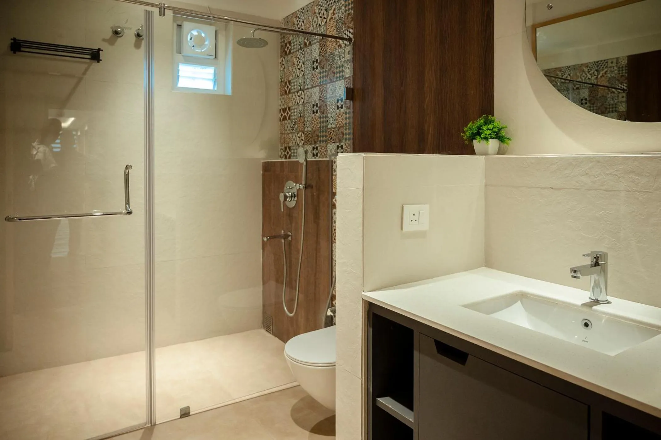 Bathroom in HOTEL LAKE VIEW