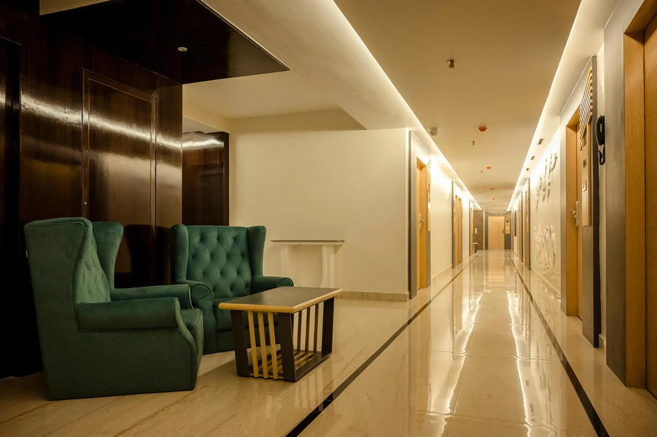 Seating area in HOTEL LAKE VIEW