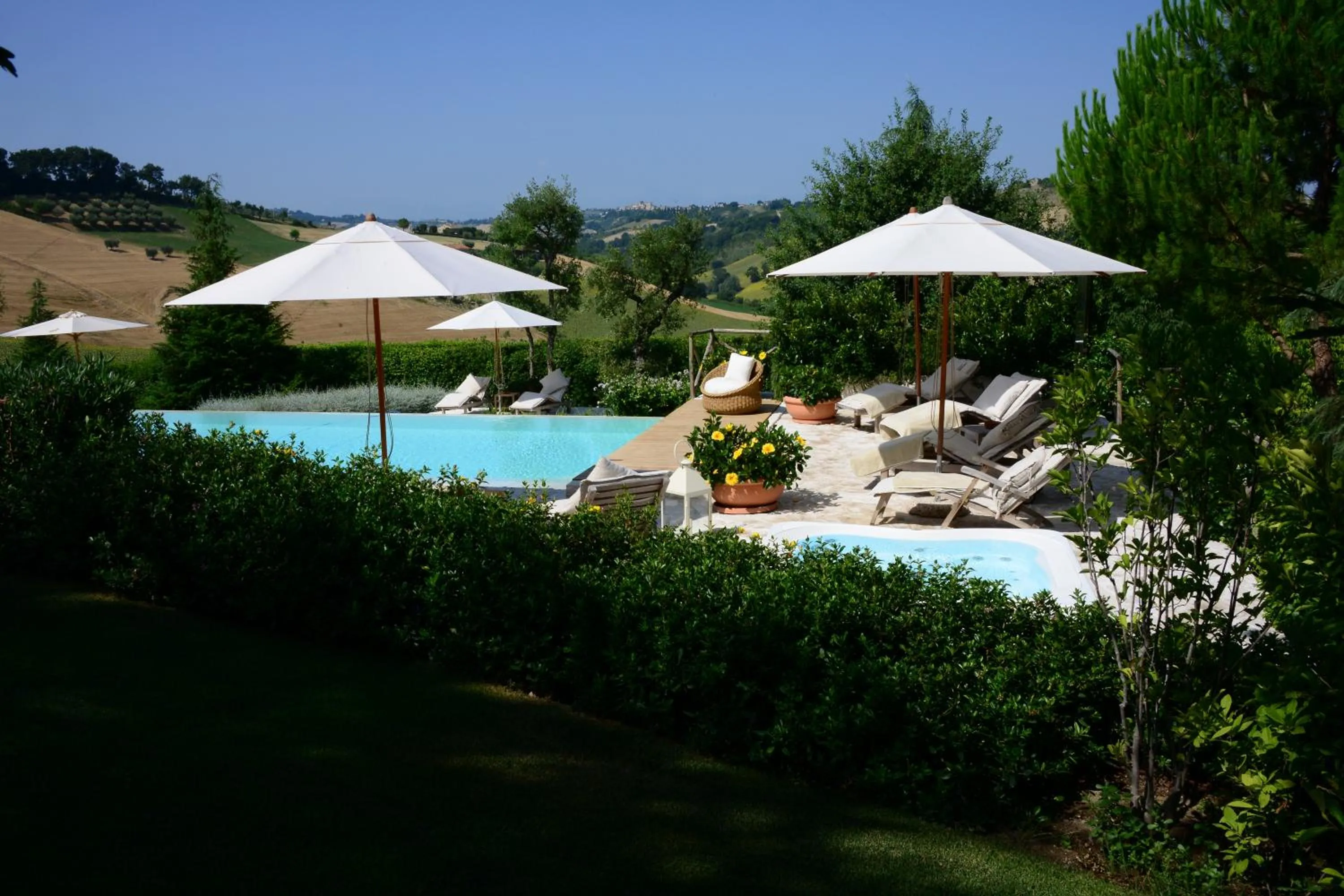 Pool view in Monterosato Country House
