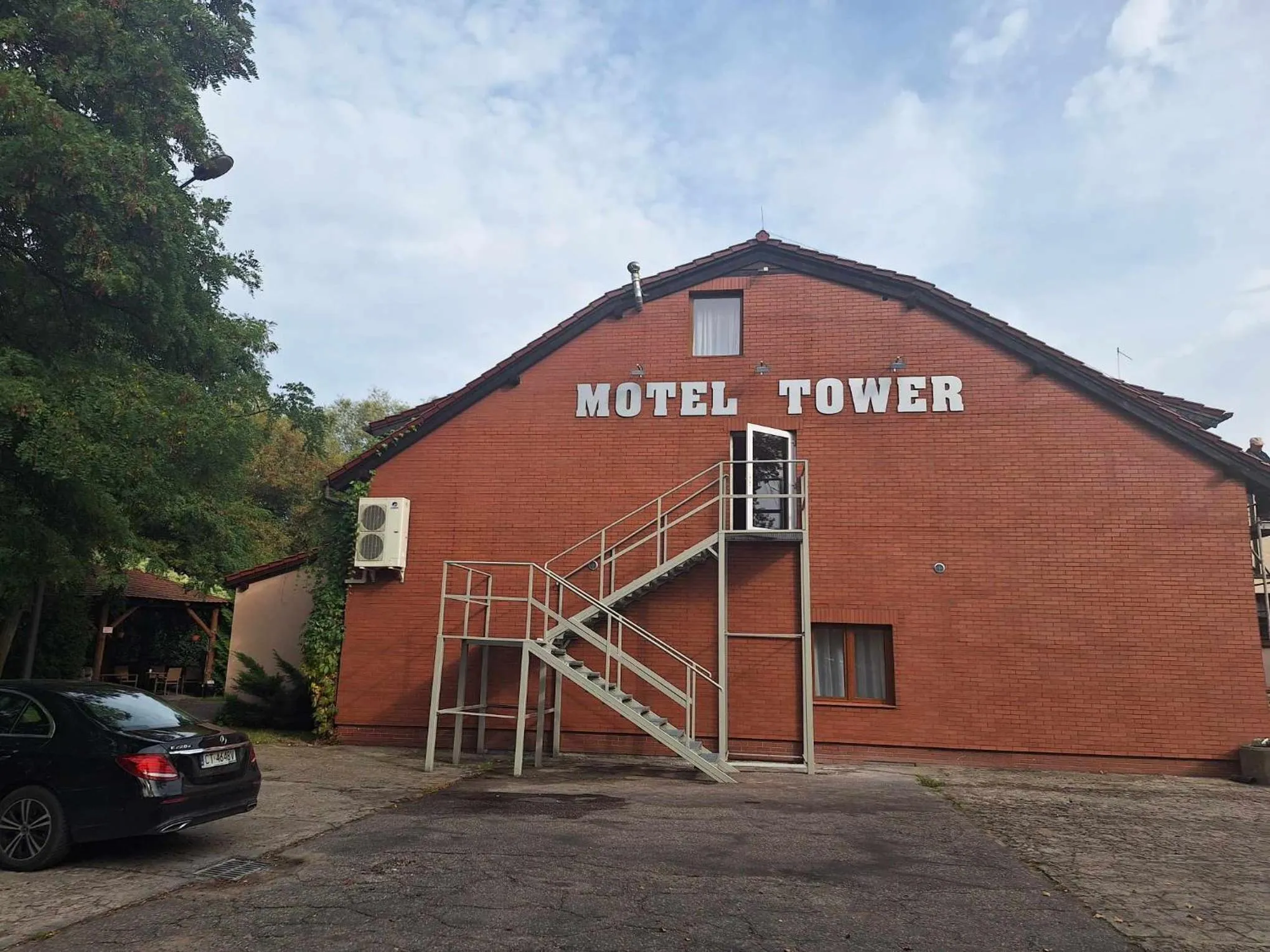Property building in Motel Tower