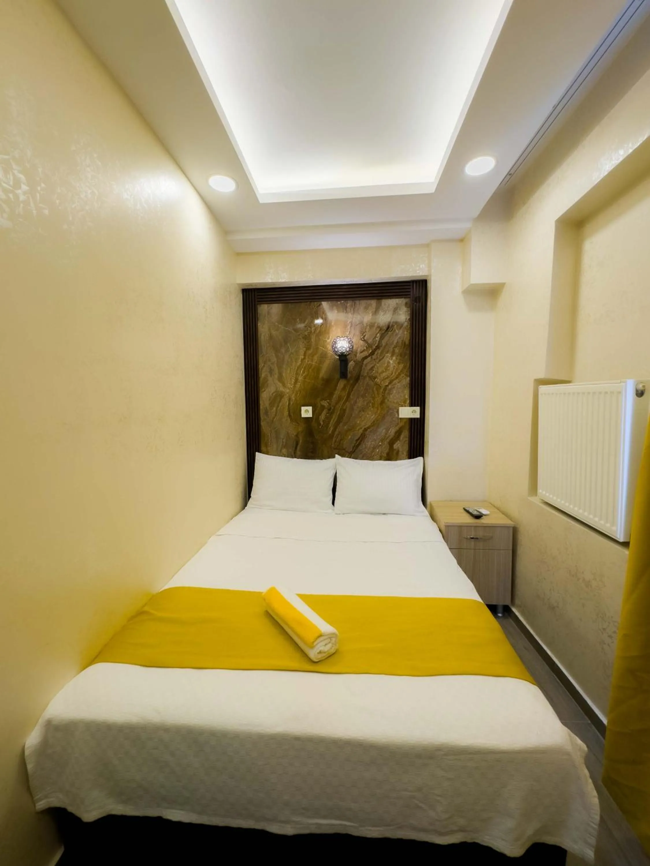 Bed in Öz Dünya Hotel