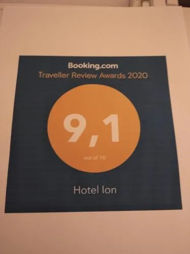 Hotel Ion