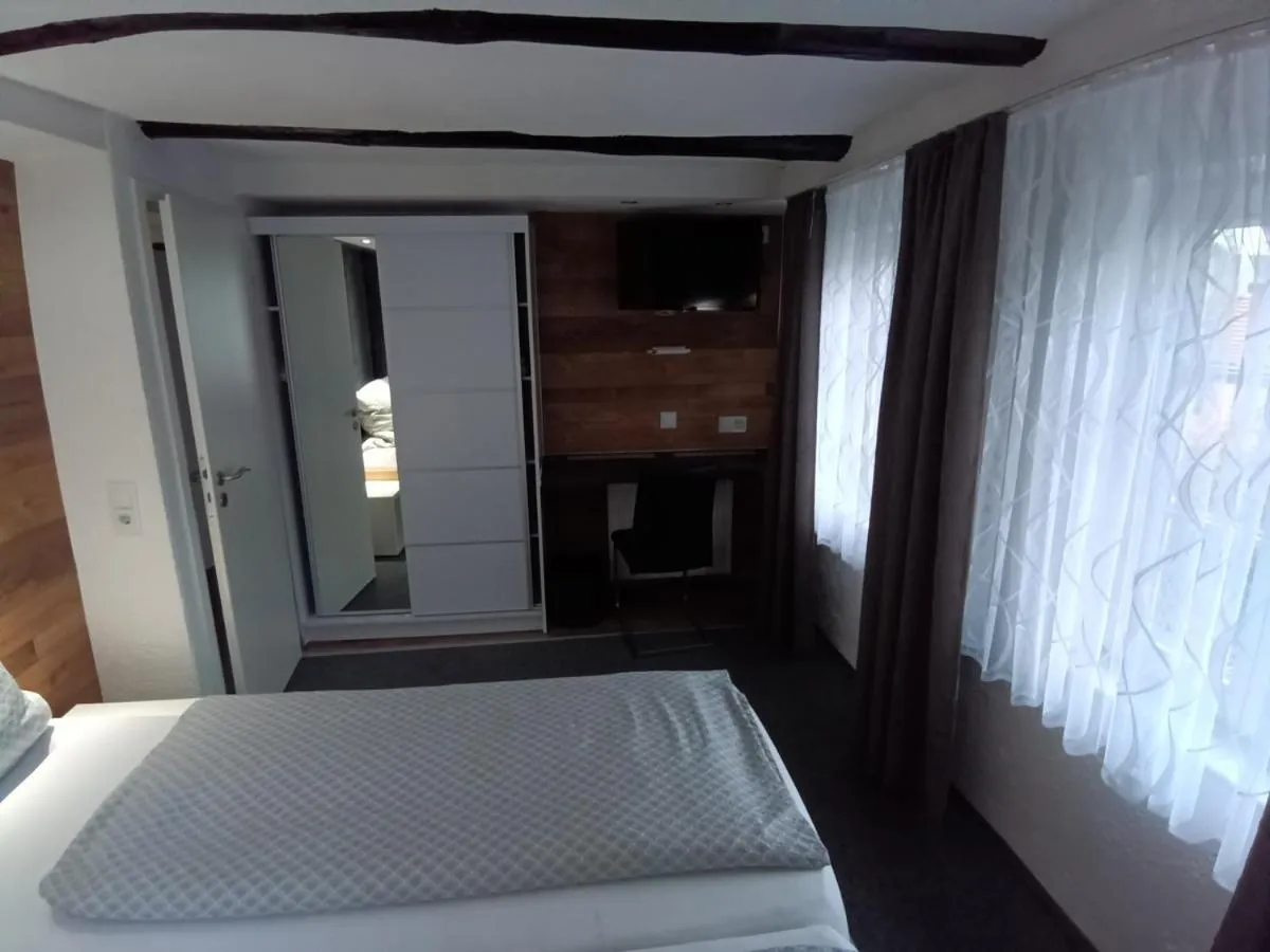 Bedroom, Bed in Hotel Corveyer Hof