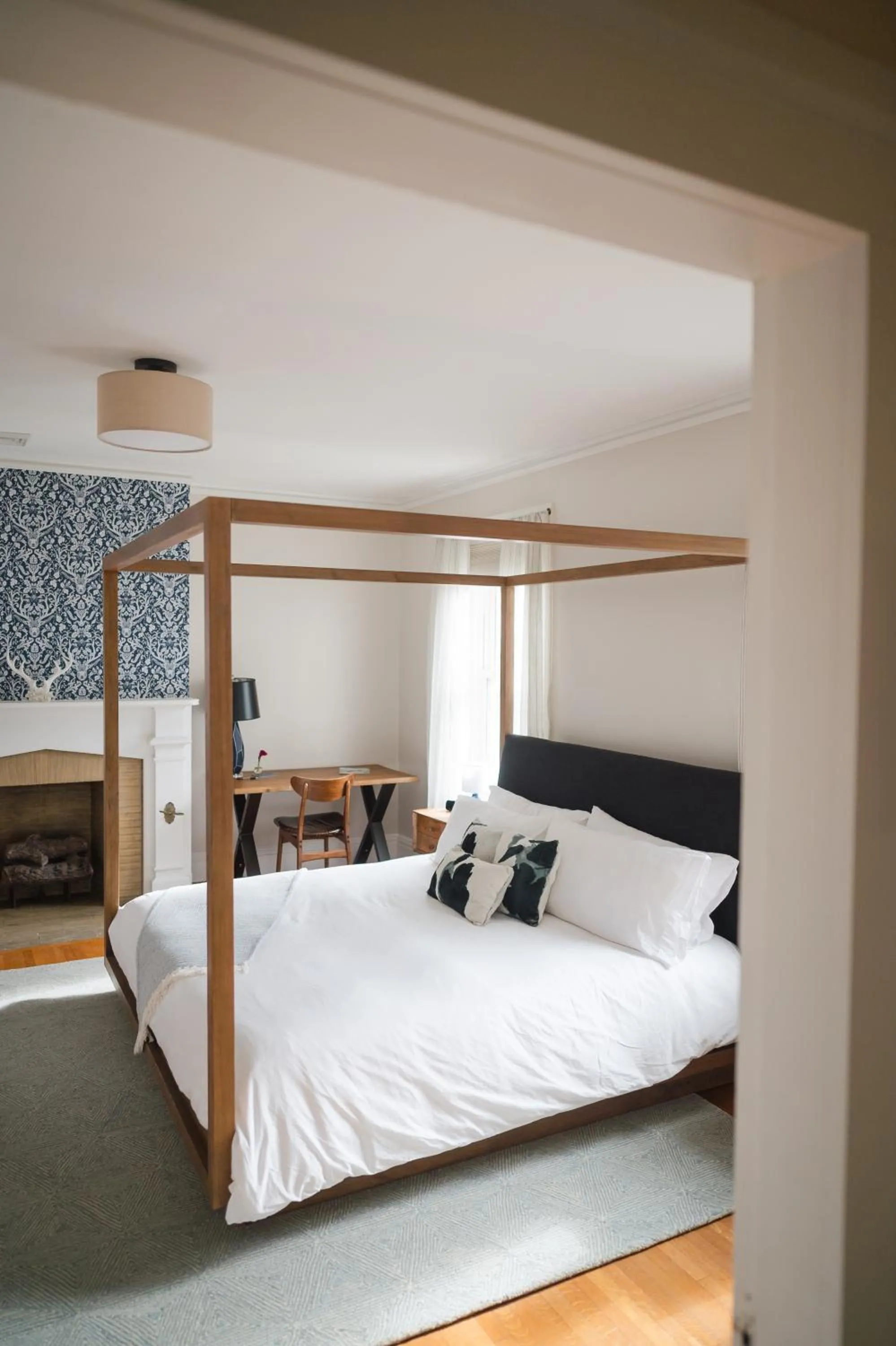 Bed in Canandaigua Guesthouse