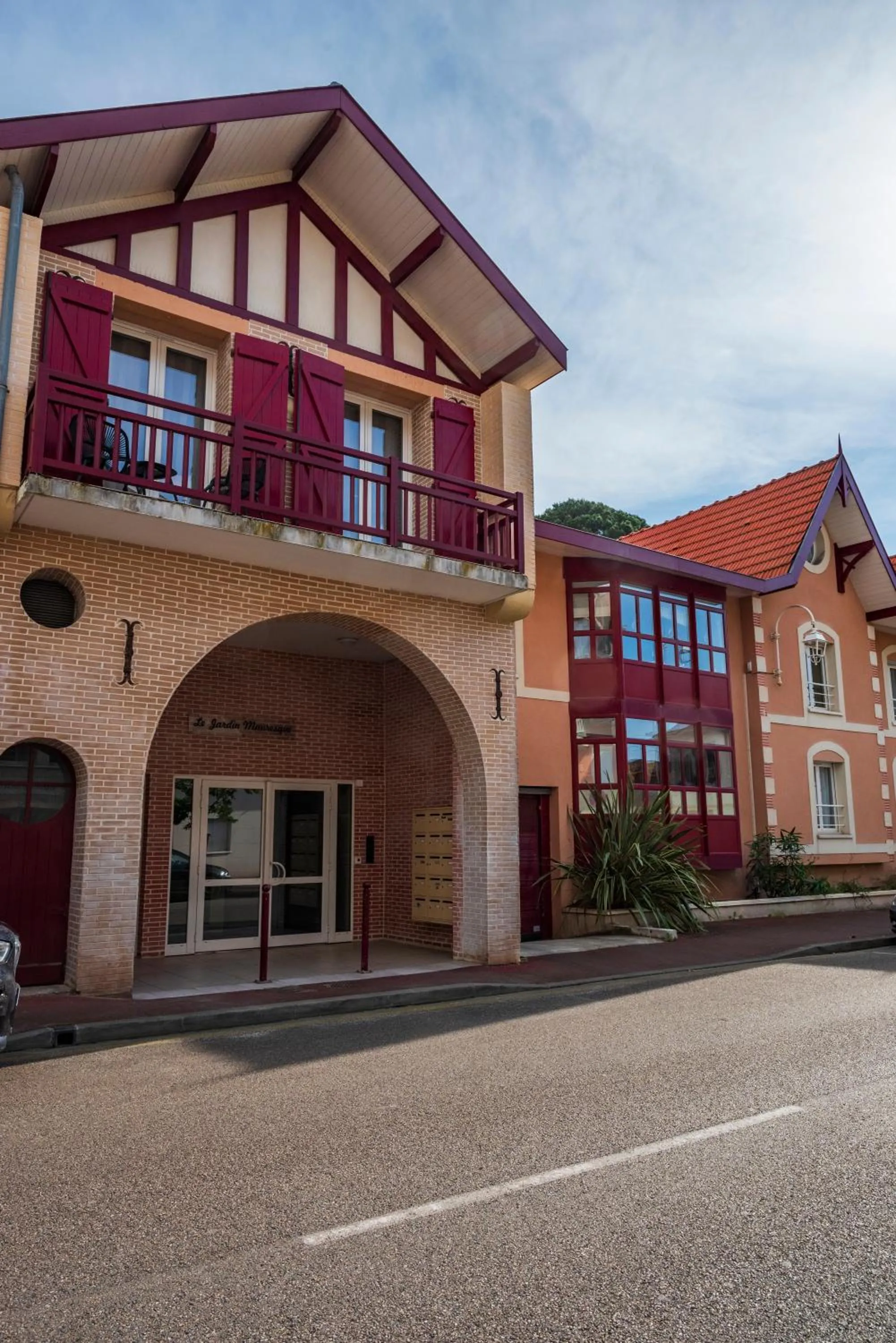 Property building in Lagrange Vacances - Résidence Jardin Mauresque