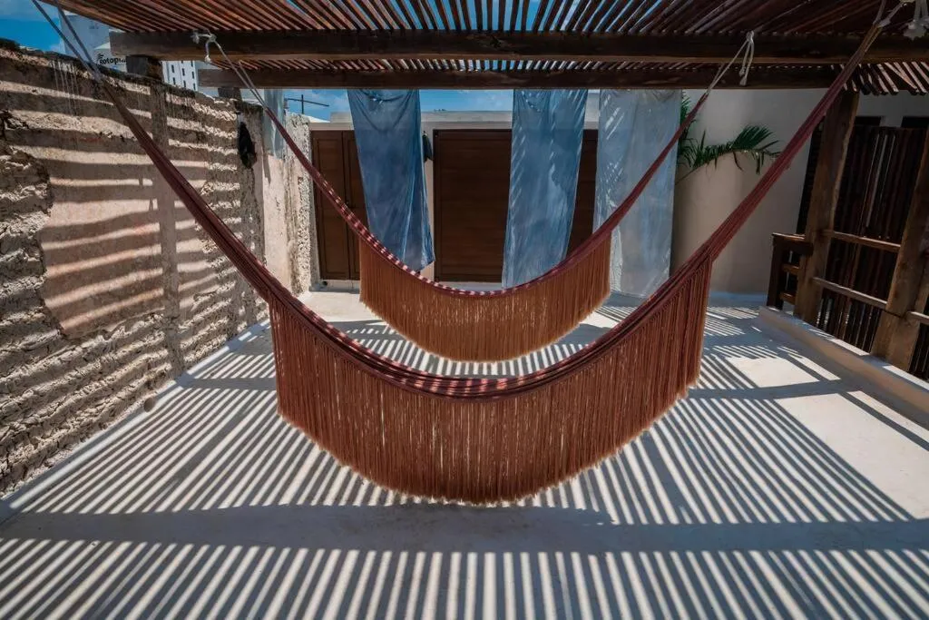 Balcony/Terrace in Casa Mandarina 4BDR by Cercana