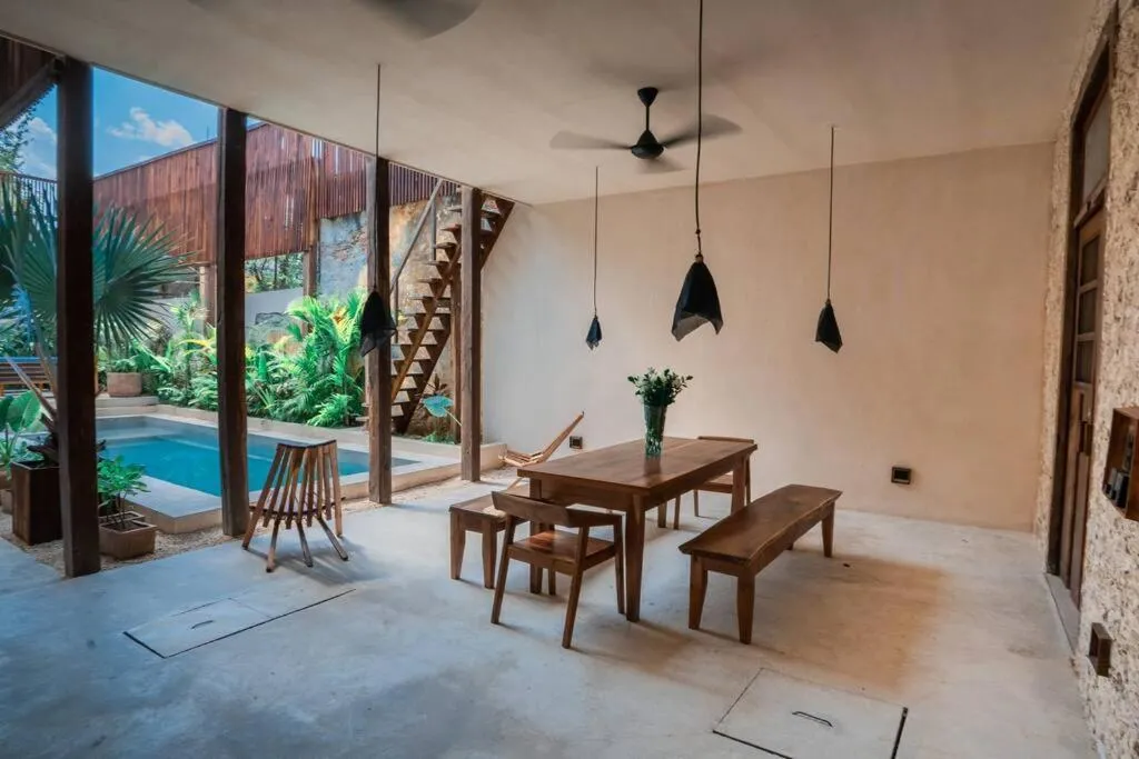 Seating area in Casa Mandarina 4BDR by Cercana